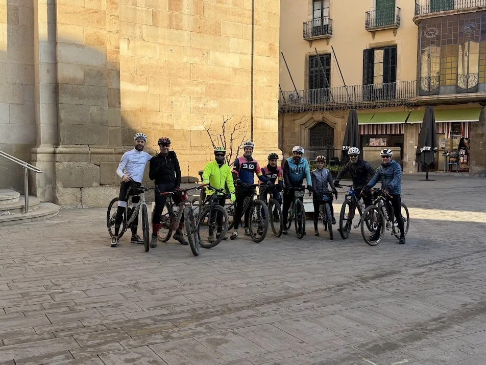 Primera Social Ride WILDERS VS USKITIMERS: una jornada inolvidable sobre ruedas