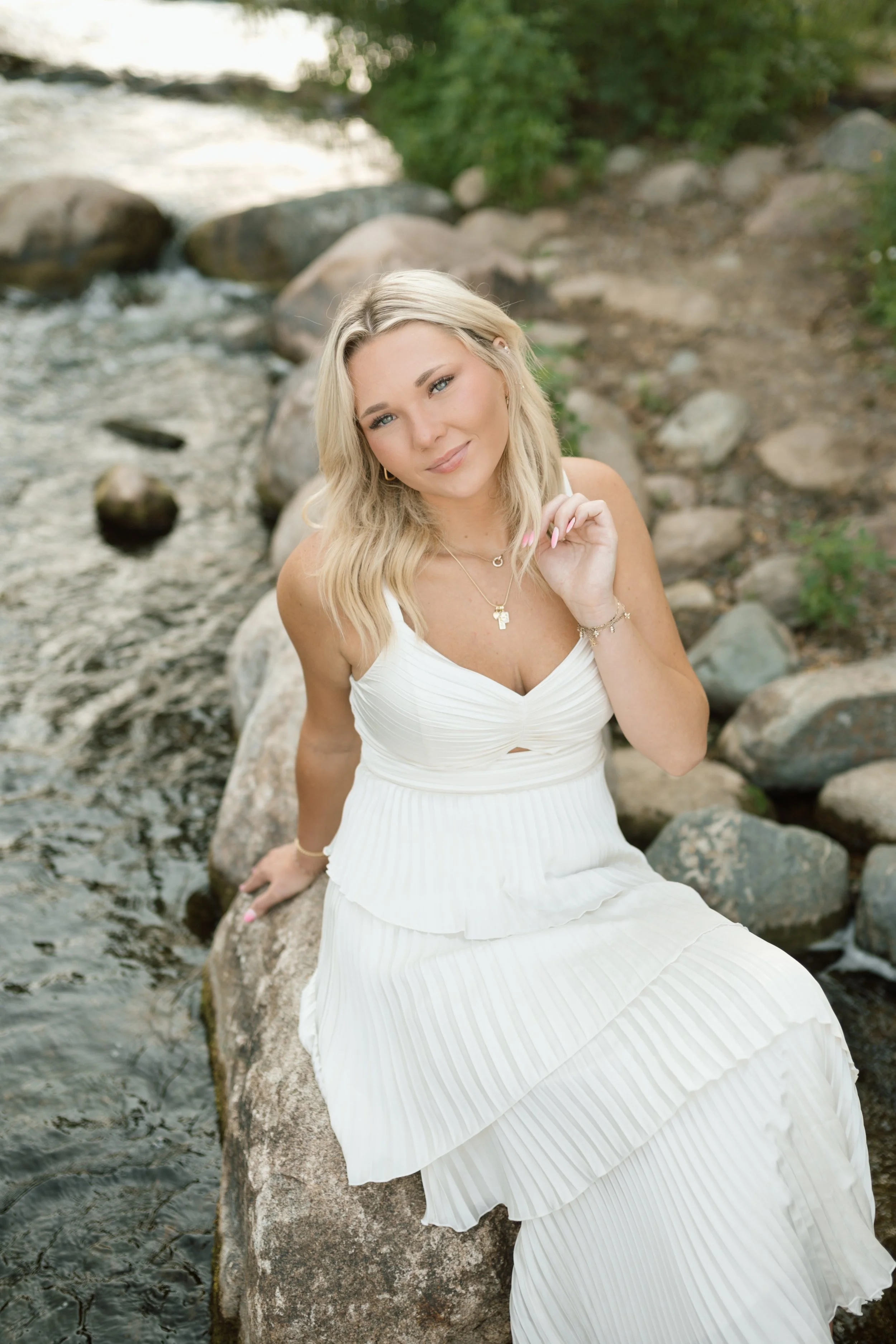 Fargo North Dakota senior portrait session by water photographed by Aesthete Pix