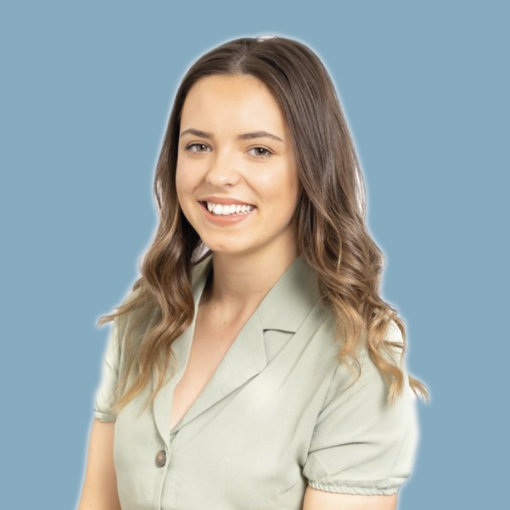 Leah-Taylor.png