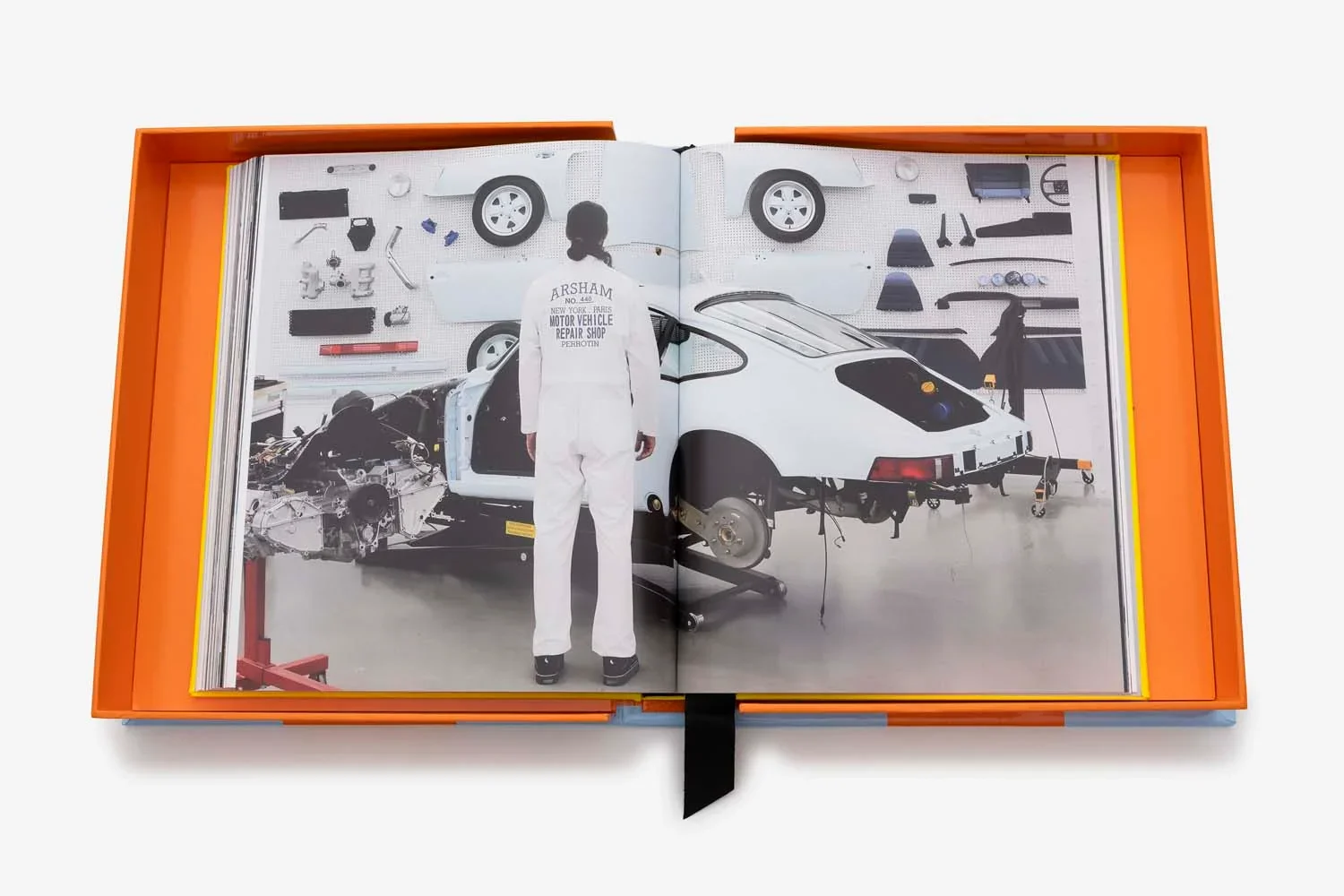Porsche_Ultimate_Spread_009.jpg.webp