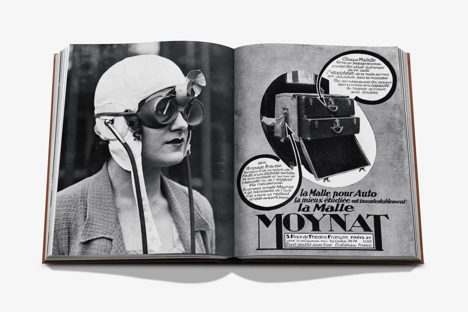 MOYNAT_SPREAD_GREY_4.webp