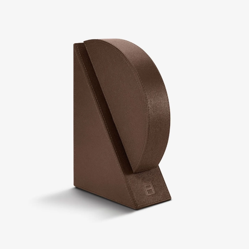 LibraryCollection_CubistBookend_BrownLeather_3-4_Assouline_2025_New_225e1735-80bf-4d5b-9bc8-e8d2d9c2a493-1000x1000.png