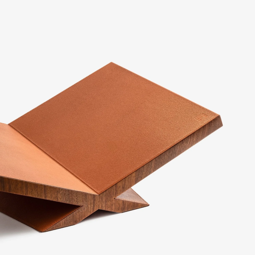 CultureUltimateBookstand_CamelDetail_7e543ec9-63a8-498a-babd-5cc7eebbe264-1000x1000.png (Copy)