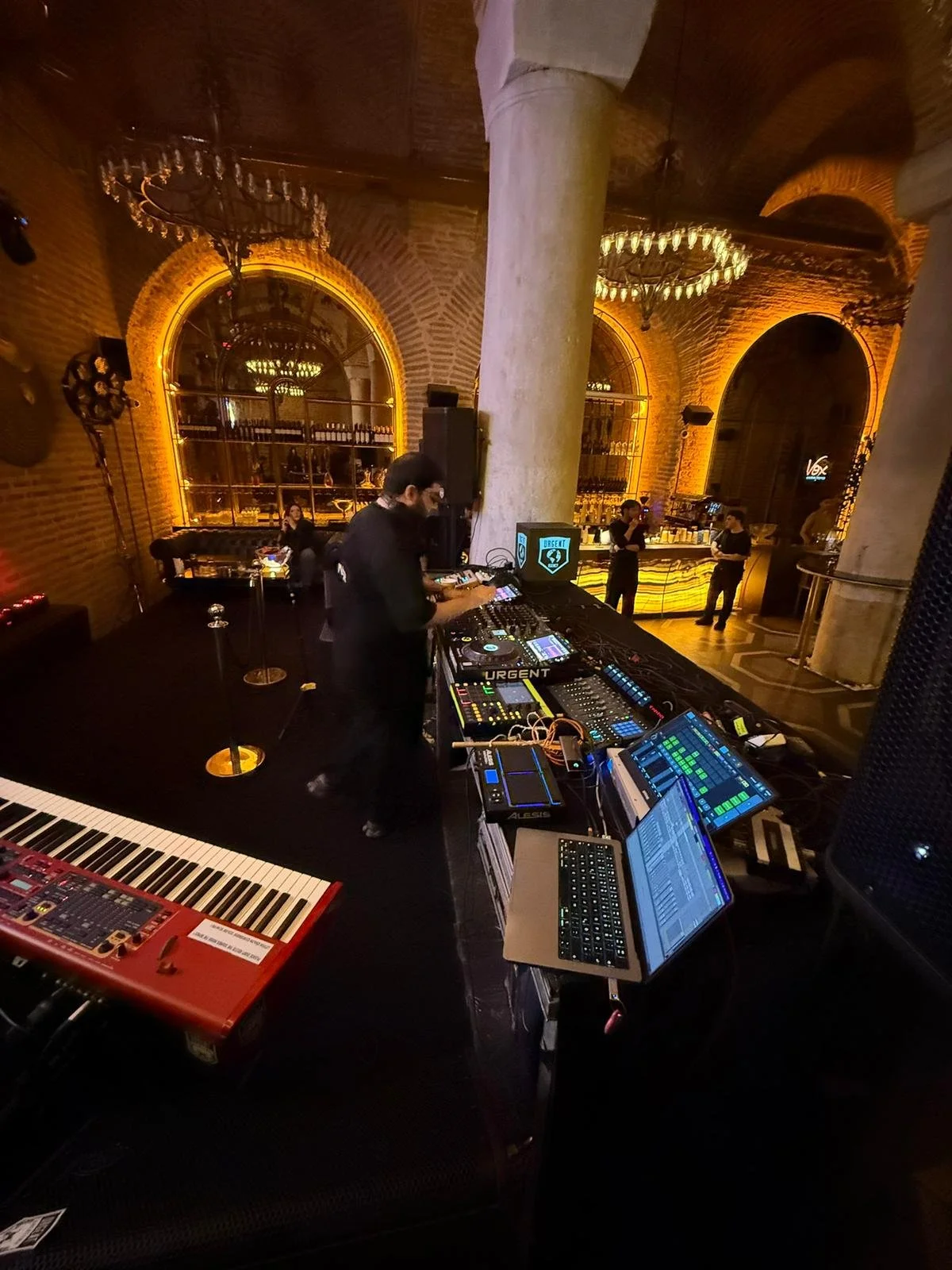 WhatsApp Image 2025-12-09 at 22.17.50.jpeg