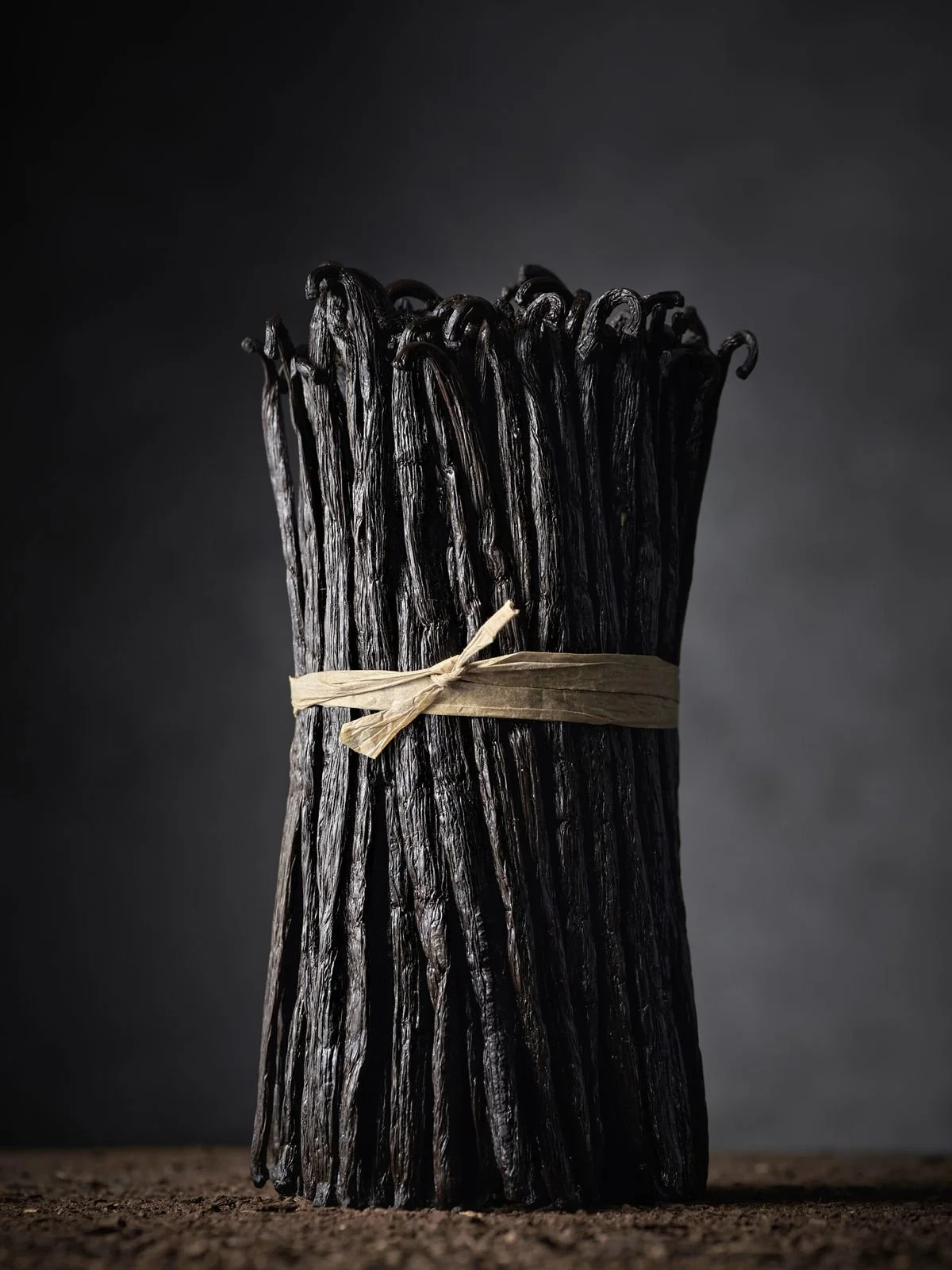 Bouquet de vanille à l'origine de nos parfums à la vanille. Craqué pour le black sugar et le dream