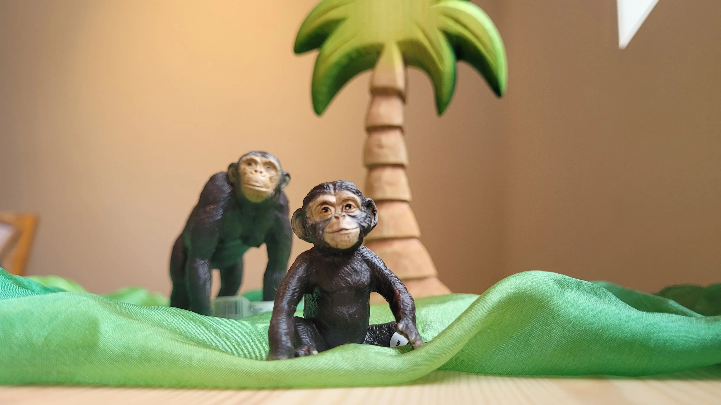 Treleker til små verdener (small world play) – slik bruker du Bumbu trefigurer i lek