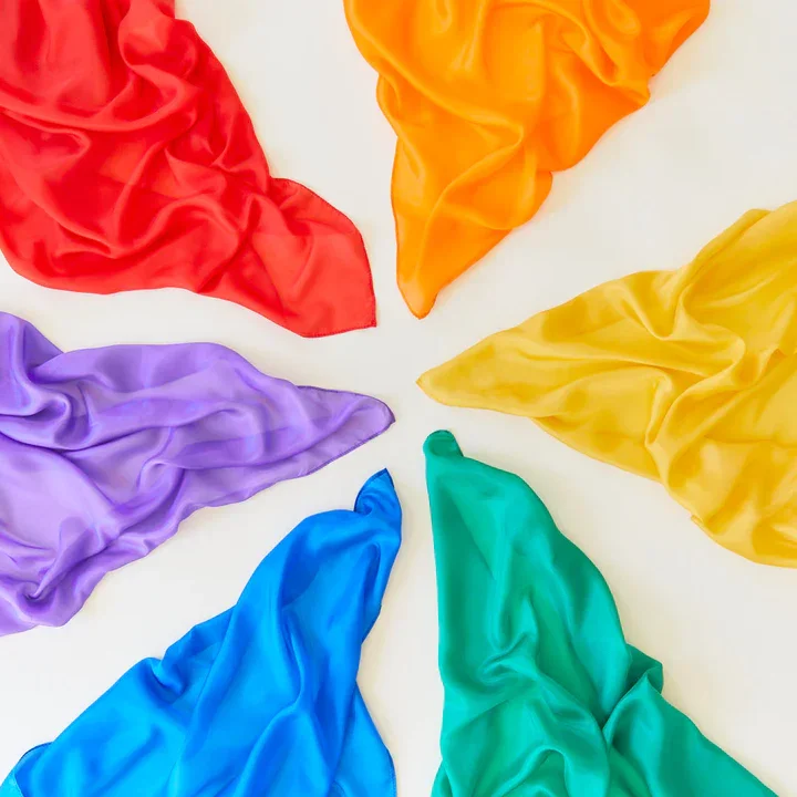 playsilk lekesilke ensfarget i sirkel.webp