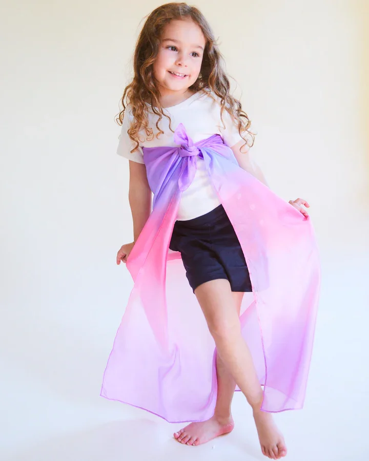 Enchanted playsilk blossom som kjole.webp