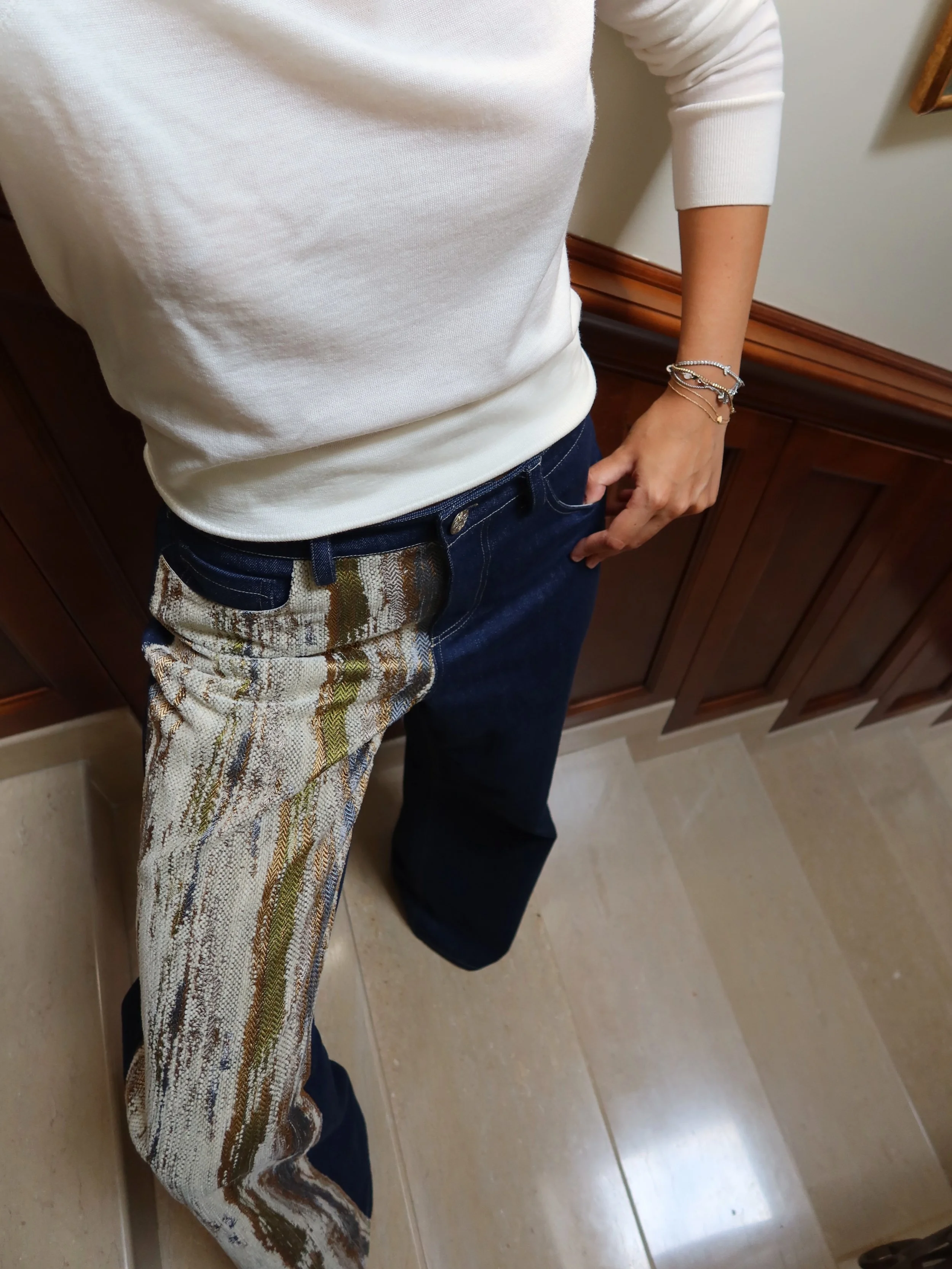 ARCHITEKTUROFPANTS.COM
Coming soon.