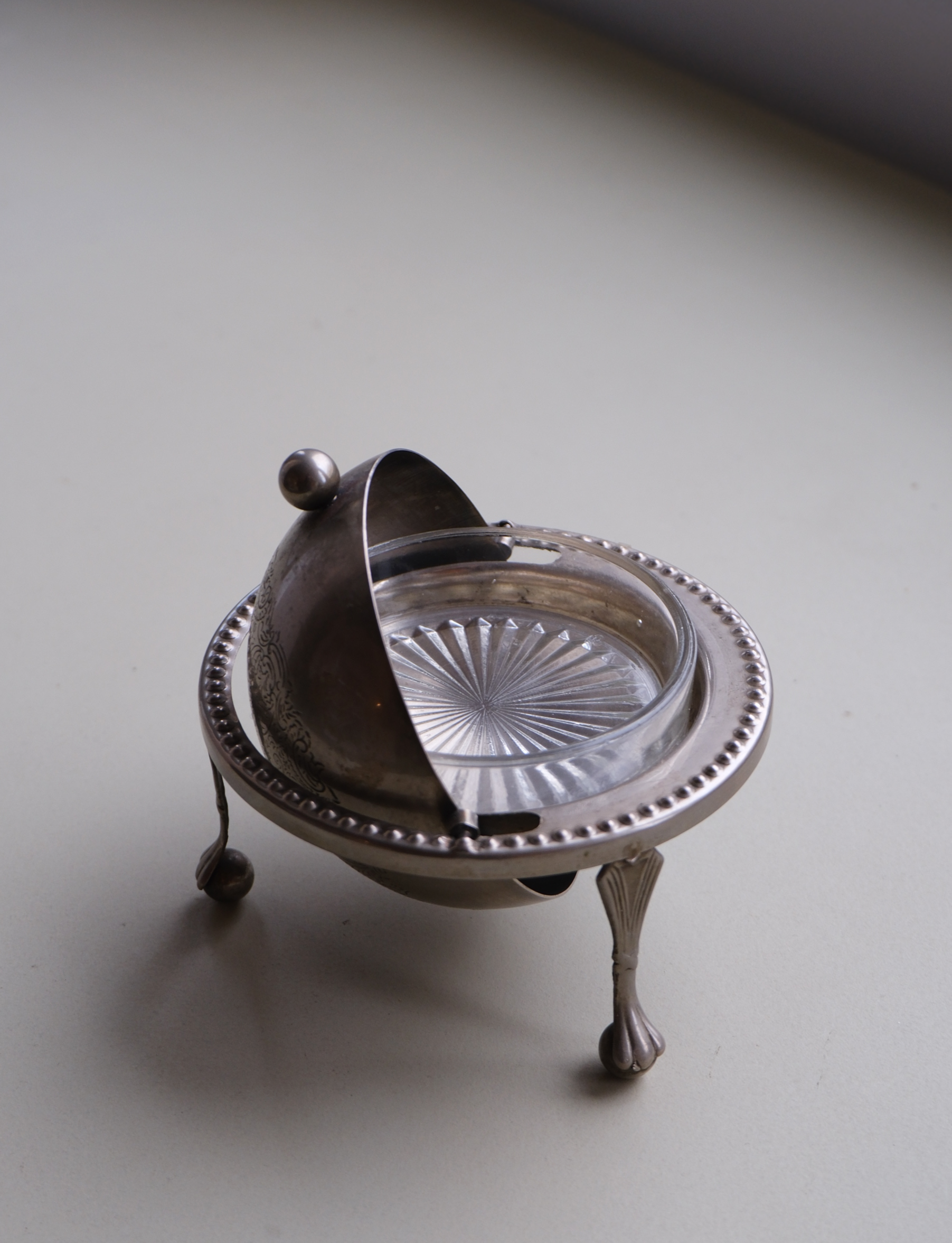 ENGLISH SILVER DISH