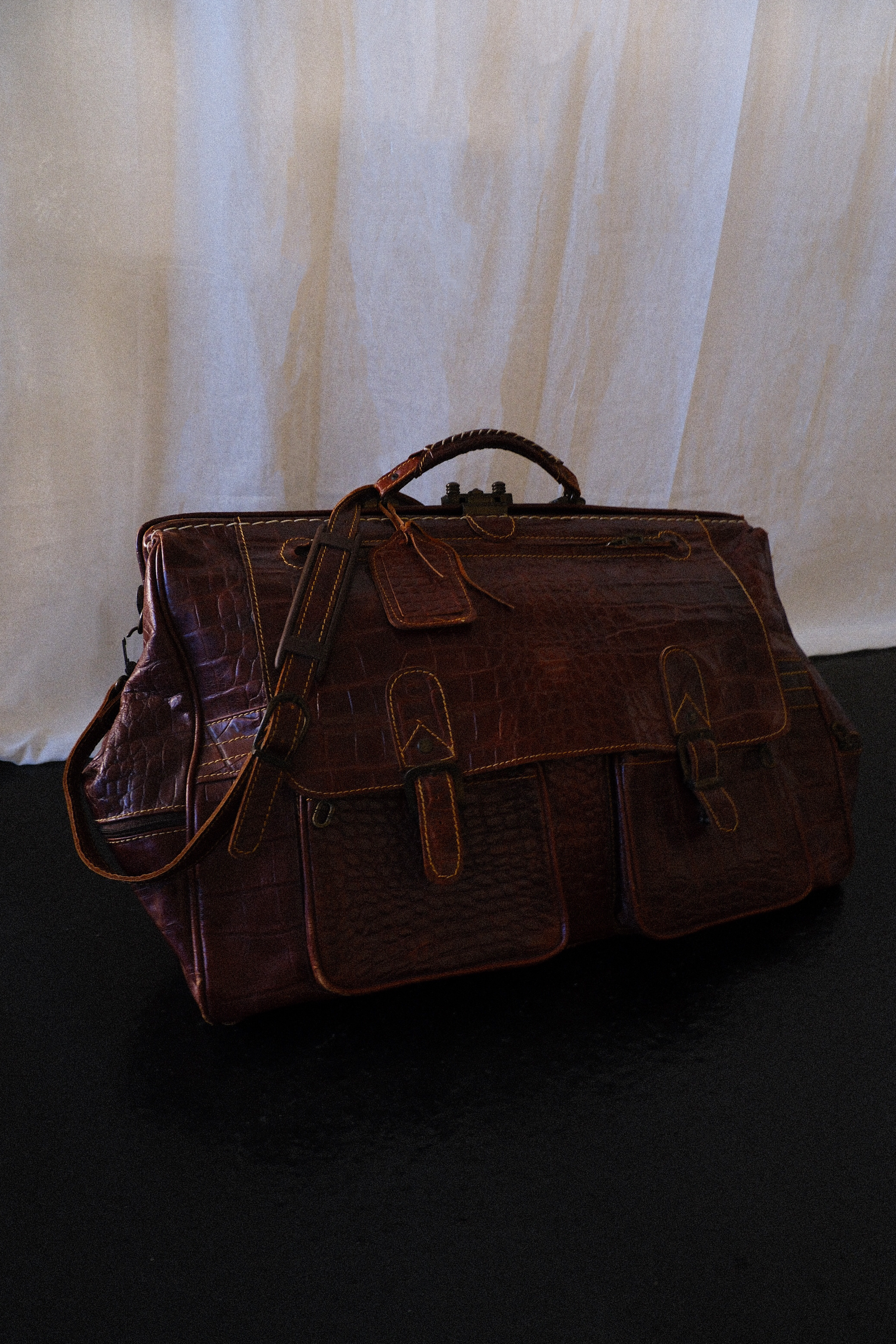 CROC-EMBOSSED VINTAGE CARRYALL
