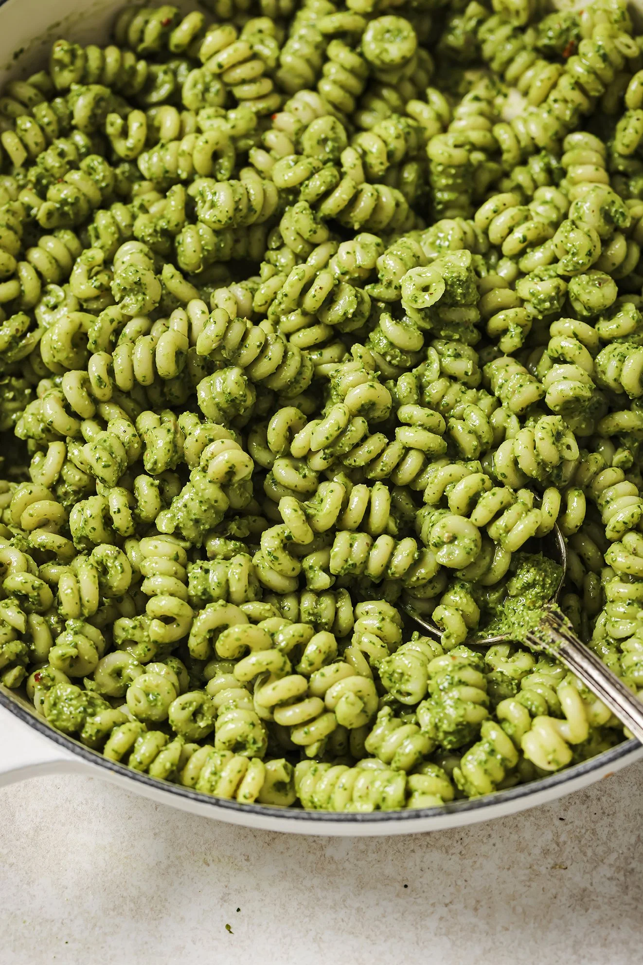 Portfolio pesto pasta RPL.jpg