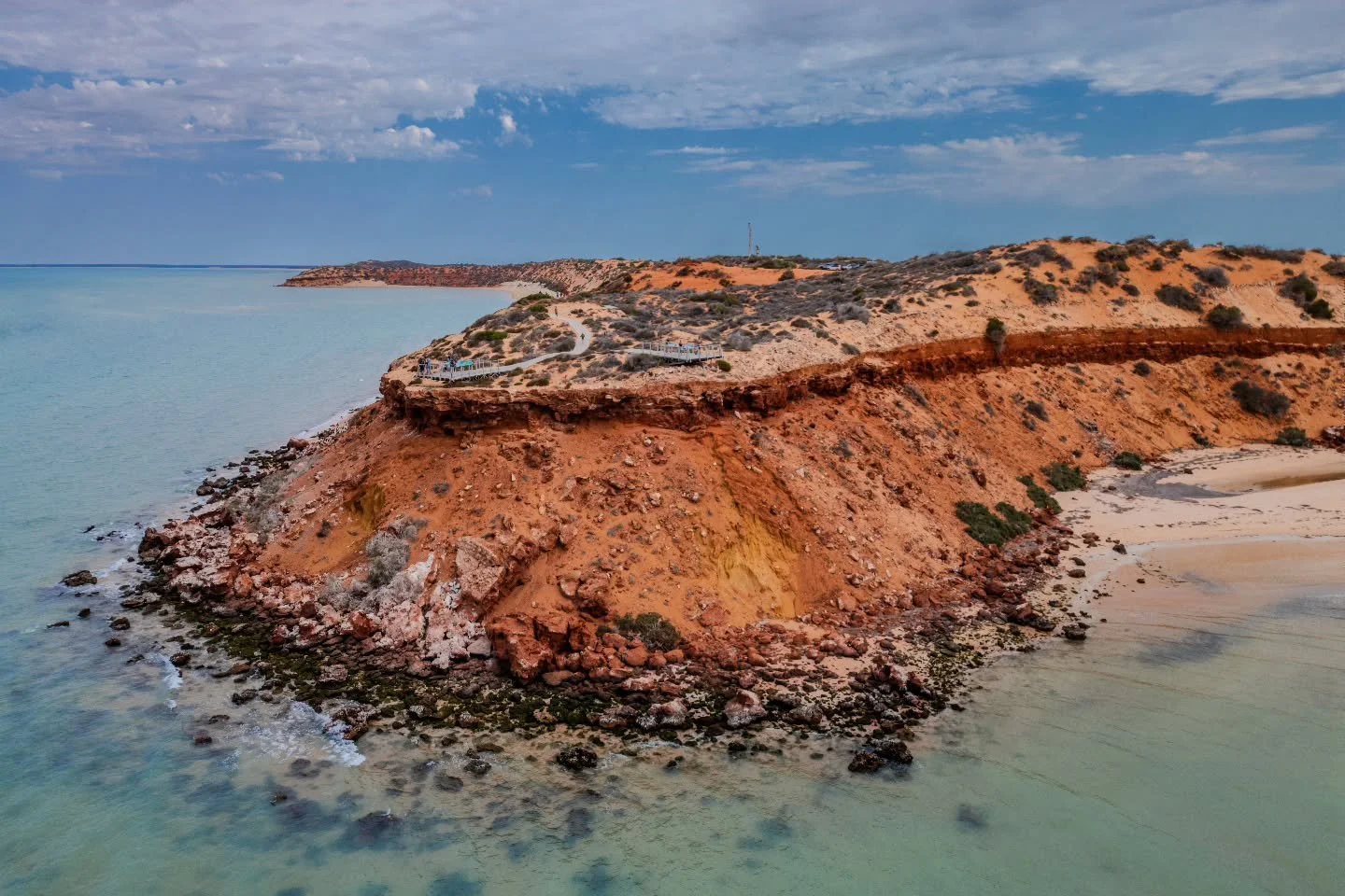 Salt in the cracks, stories in the stone.

#lostroads #pointperon #westernaustralia #rockycoast #rawaustralia #wanderout #explorewa #aussieadventure #coastalaustralia #outbackphotography #wildplaces #greatsouthwest #natureaustralia #earthtextures