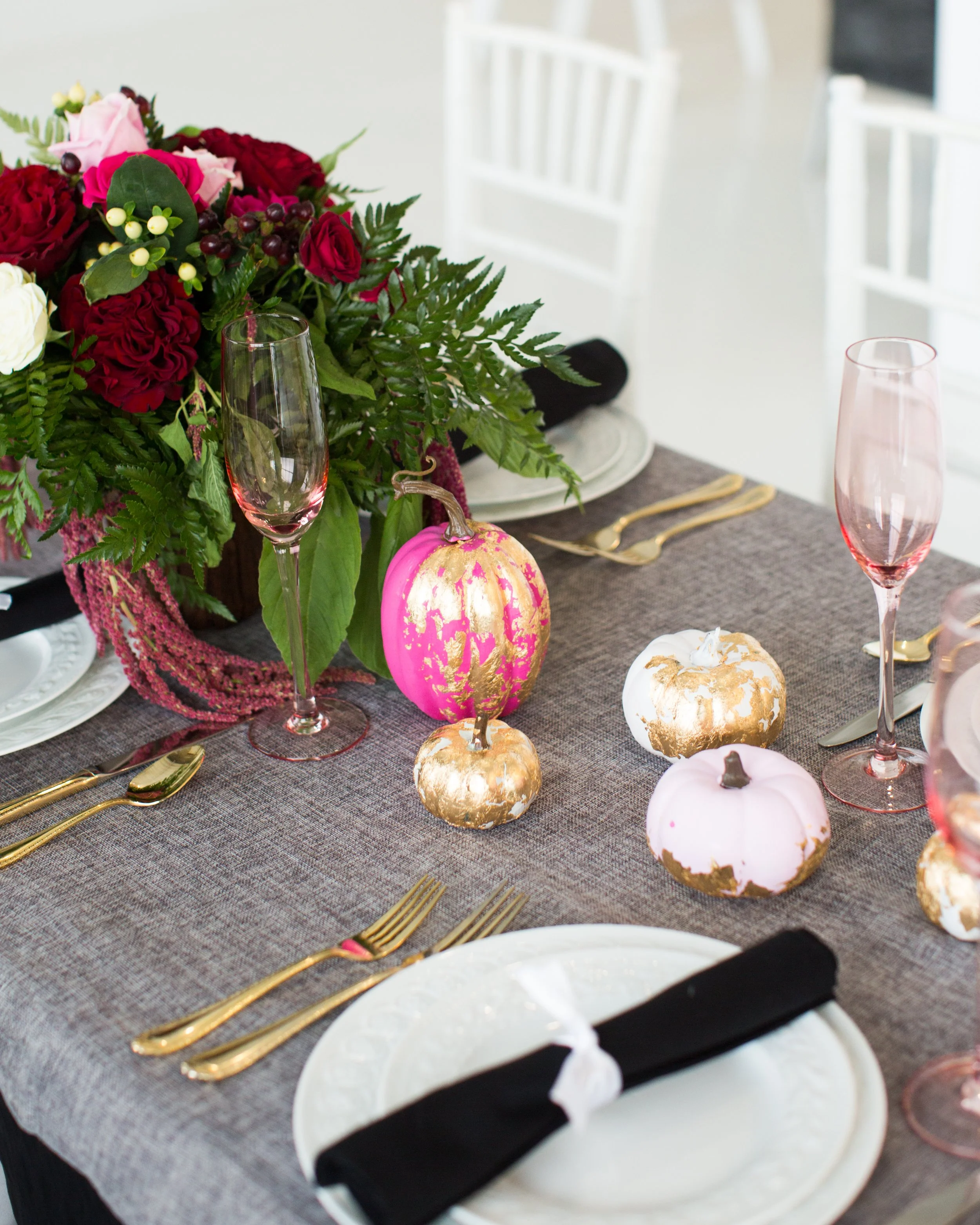 Create a Stunning Gold Leaf Pumpkin Centerpiece for Fall