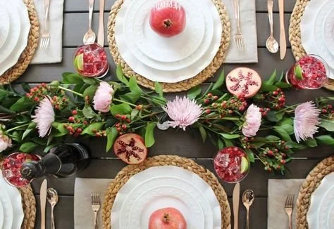 How to Create a Pomegranate-Inspired Tablescape