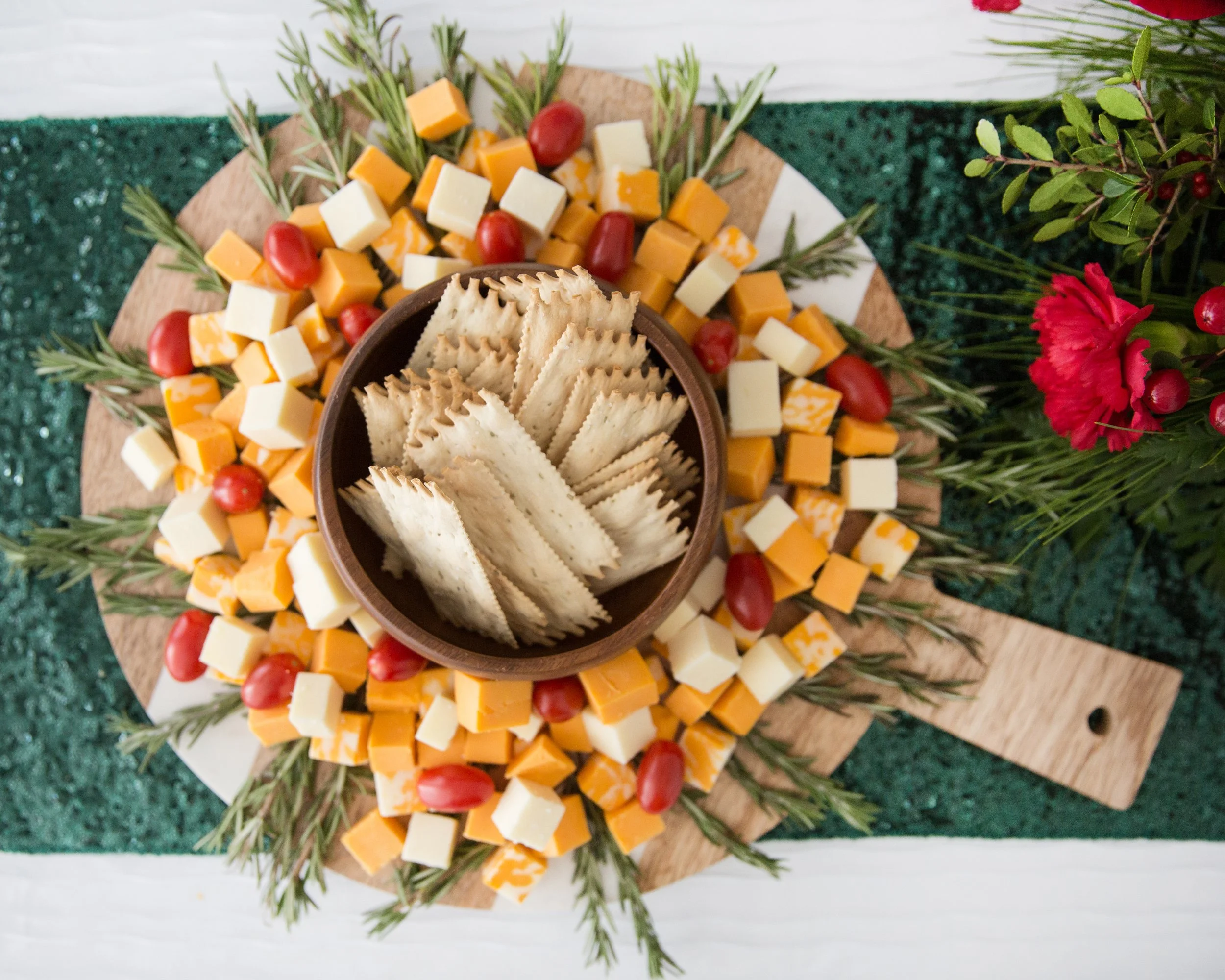How to Make a Holiday Cheese Wreath: The Ultimate Festive Appetizer