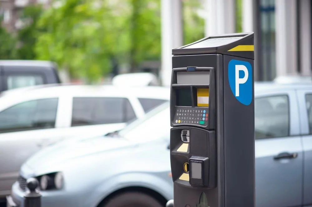 Achtkarspelen belooft gratis parkeren: klopt dat overal in de gemeente?