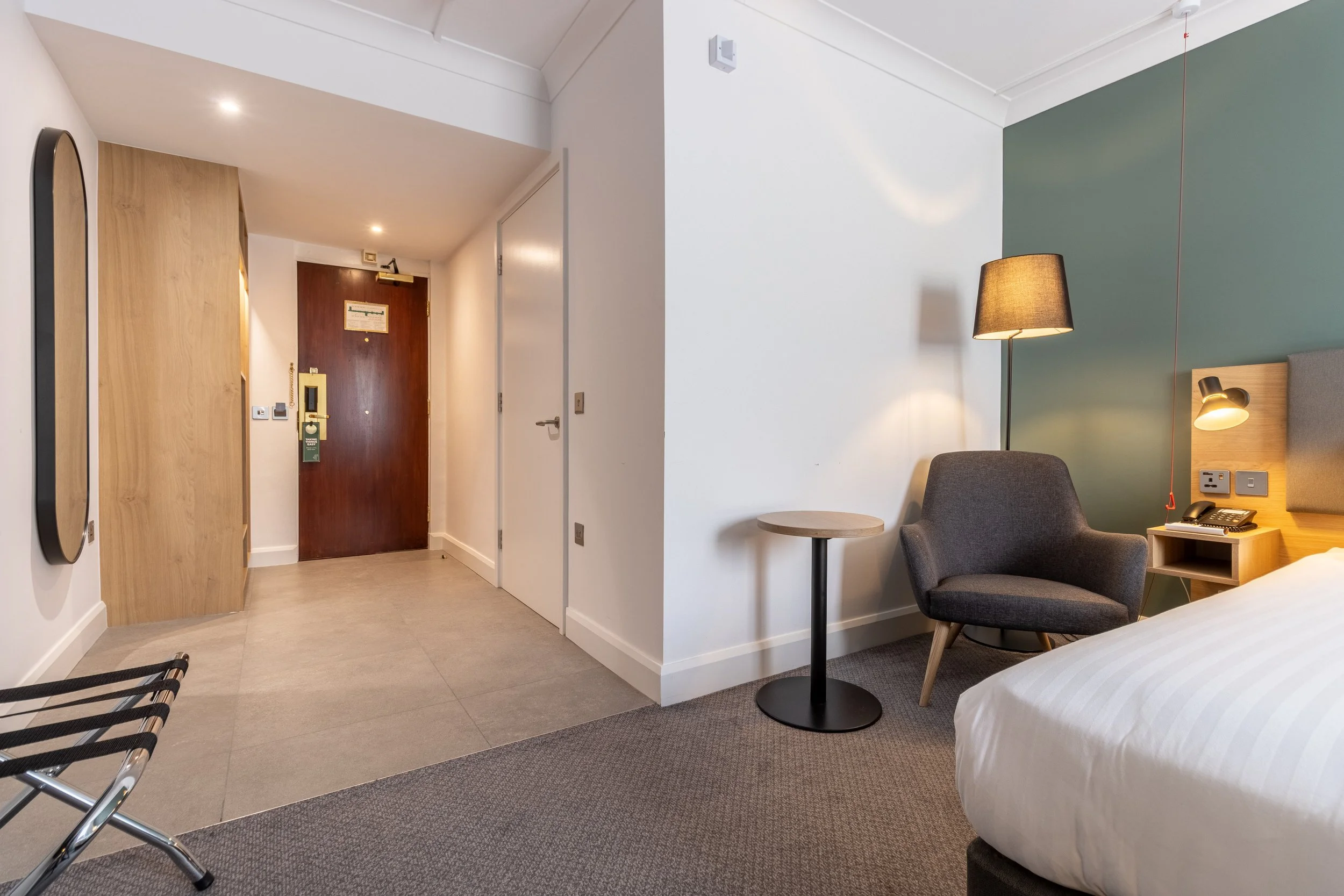 Holiday Inn Newport 125.jpg