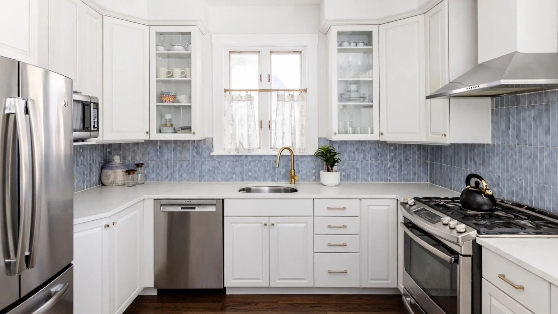 Black and wood kitchen reno