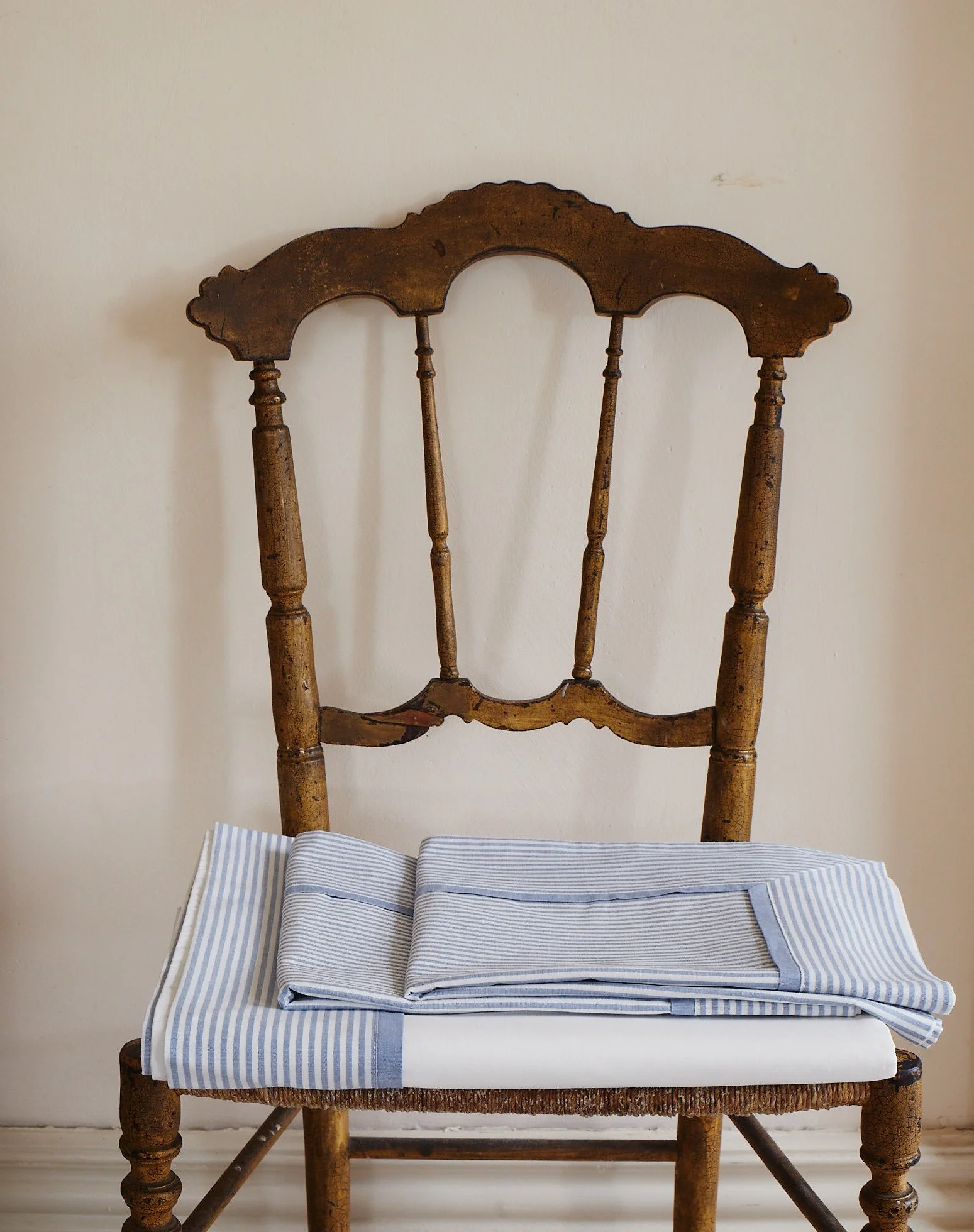 Linen0729 (1).jpg