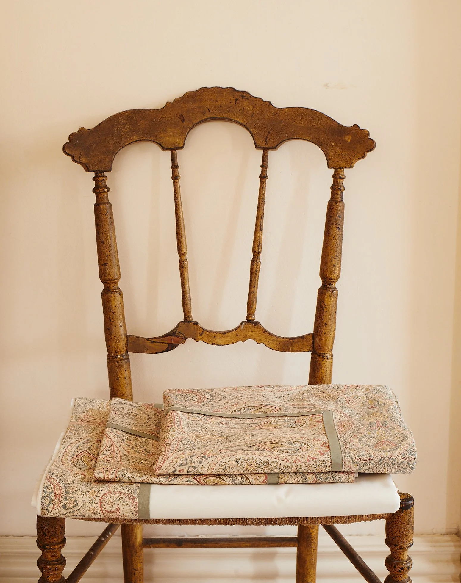 Linen0749.jpg