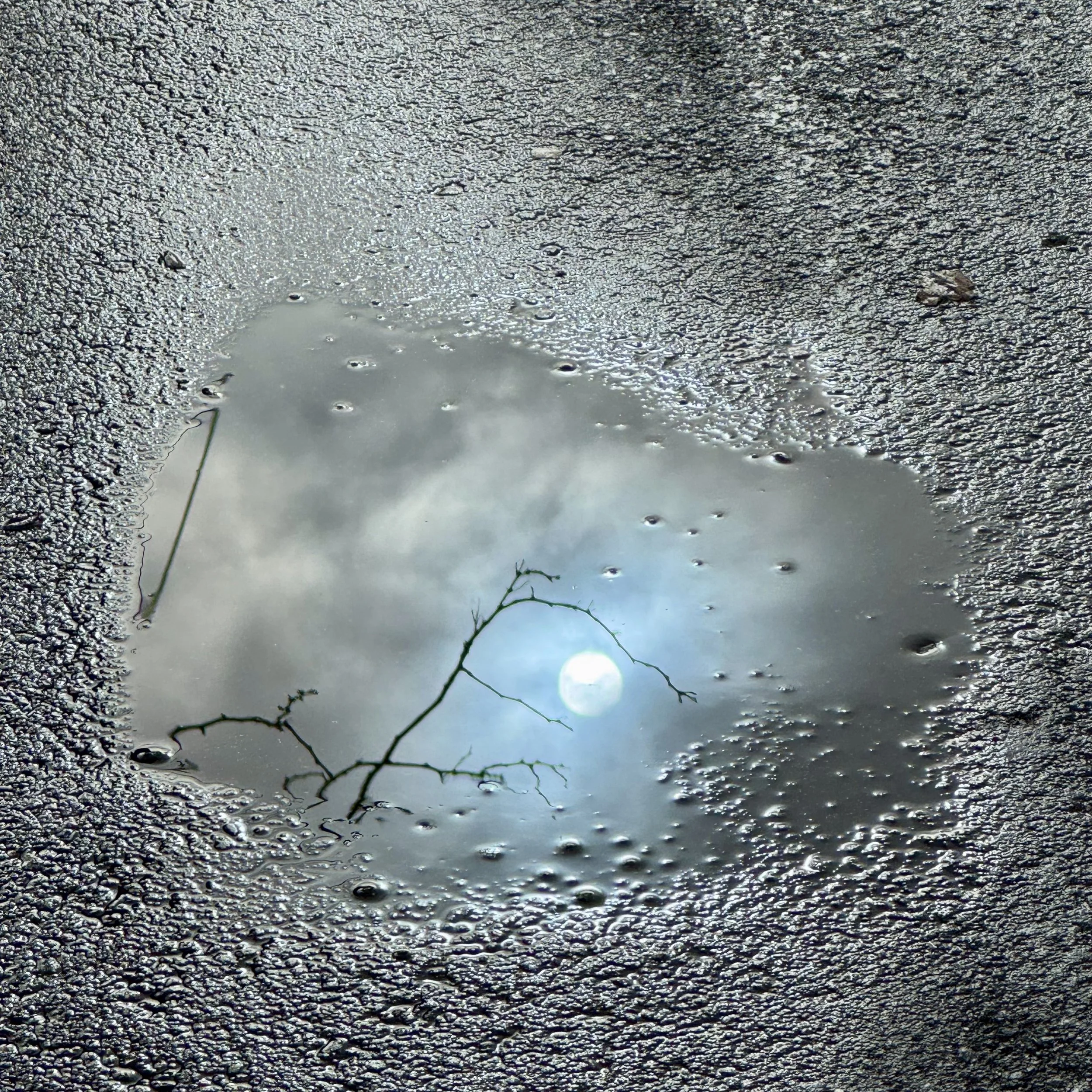 Human or AI? An unsettling experience