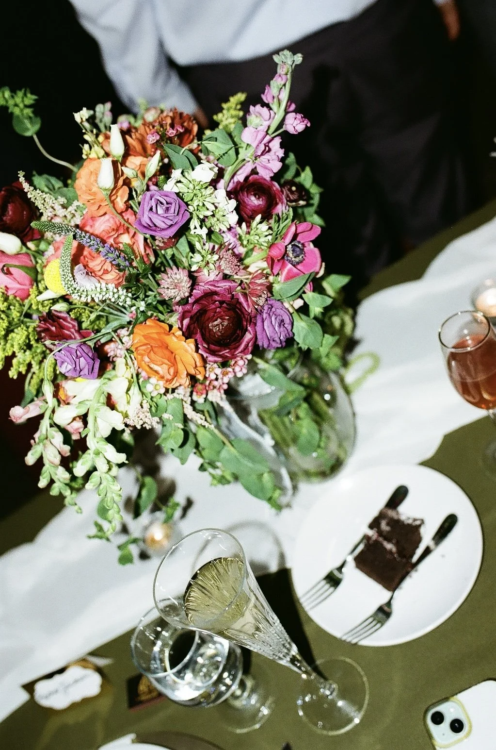 GATLINBURG WEDDING VENUES: DISCOVER AN ELEVATED MOUNTAIN WEDDING EXPERIENCE AT THE LUMIGAIL