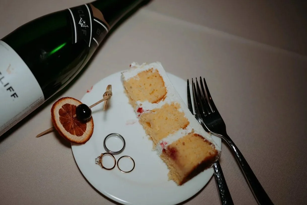Champagne and Cake at The Lumigail in The Smoky Mountains