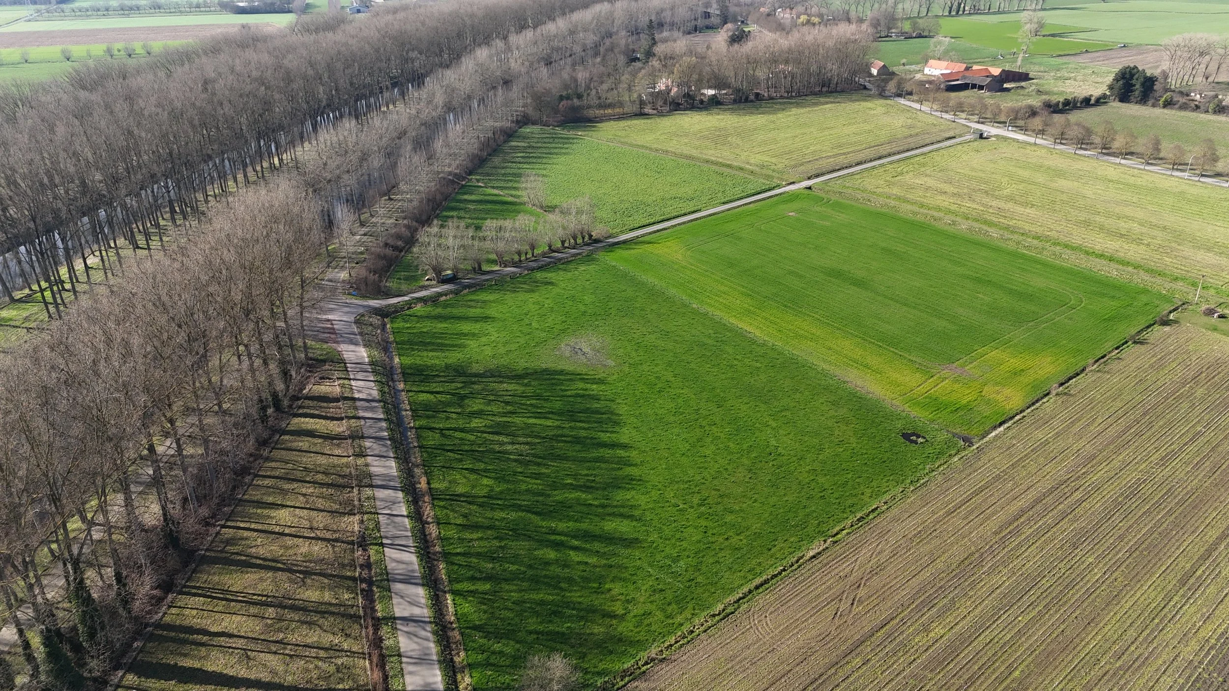 Notaris Vandersteen - Akkerland Waterpolder te koop 02.JPG