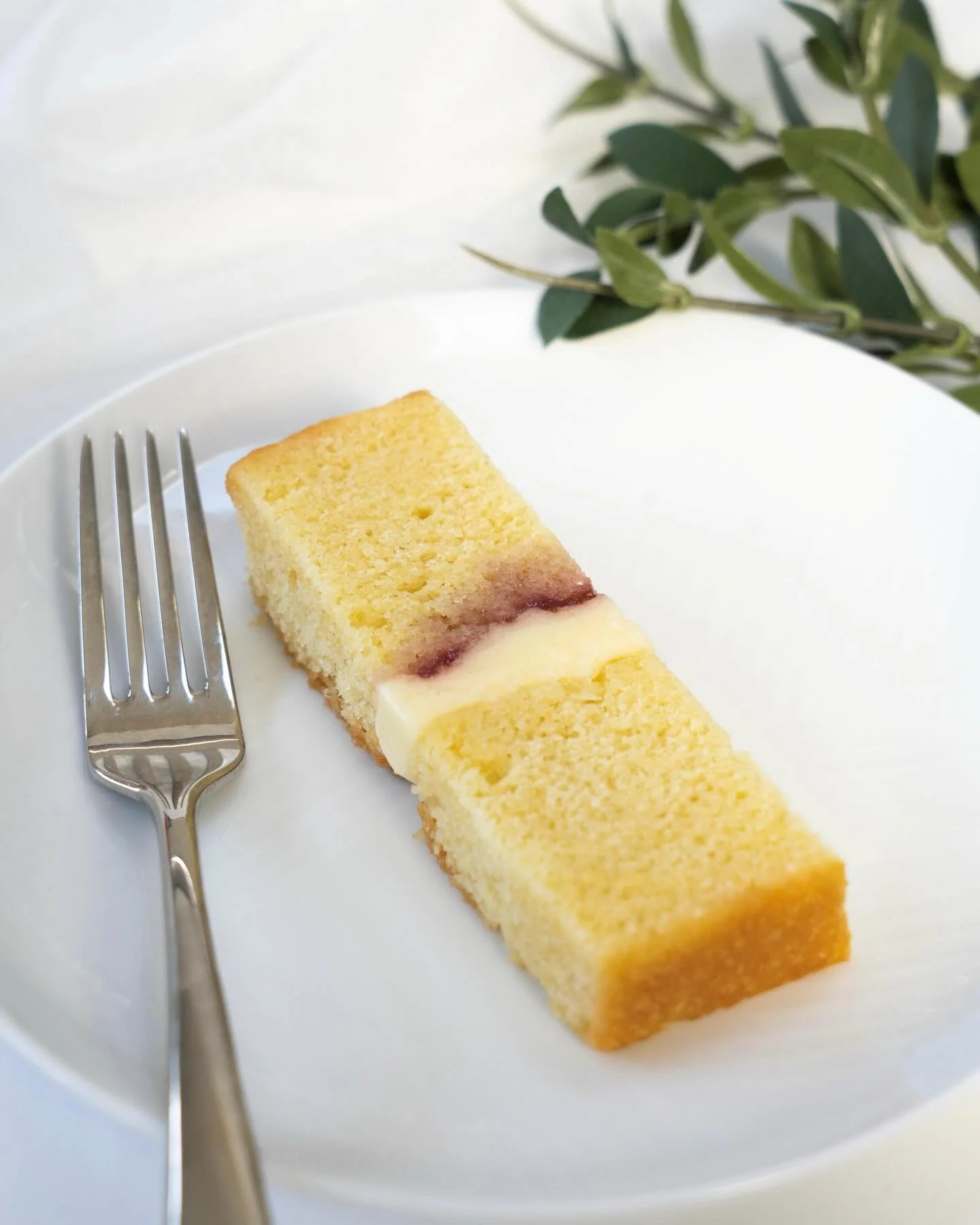 Favourite cake flavour of the year?

No surprises, it was my classic vanilla cake. Layers of light vanilla sponge filled with strawberry preserve and smooth Madagascan vanilla buttercream. It&rsquo;s no wonder this was a favourite, what is there not 