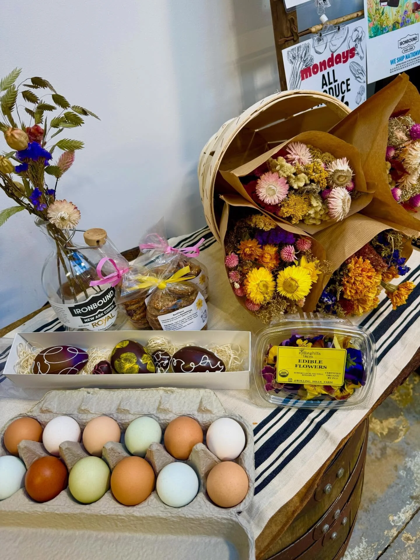 Happy Easter from Ironbound Farm Market🐣💐We&rsquo;ll be closed tomorrow so make sure to stop by today and get these goodies!!🌱&hearts;️
&hellip;..

📍Lackawanna Station, Montclair, NJ

Hours:
Thursday: 10 AM - 7 PM
Friday: 10 AM - 7 PM
Saturday: 1