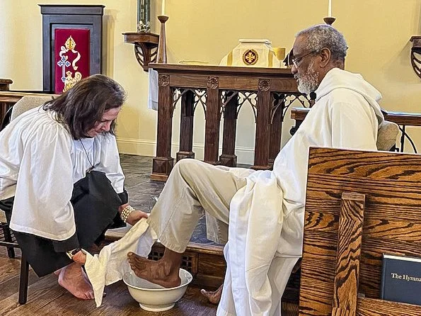 Holy Week 2026-1b.jpg