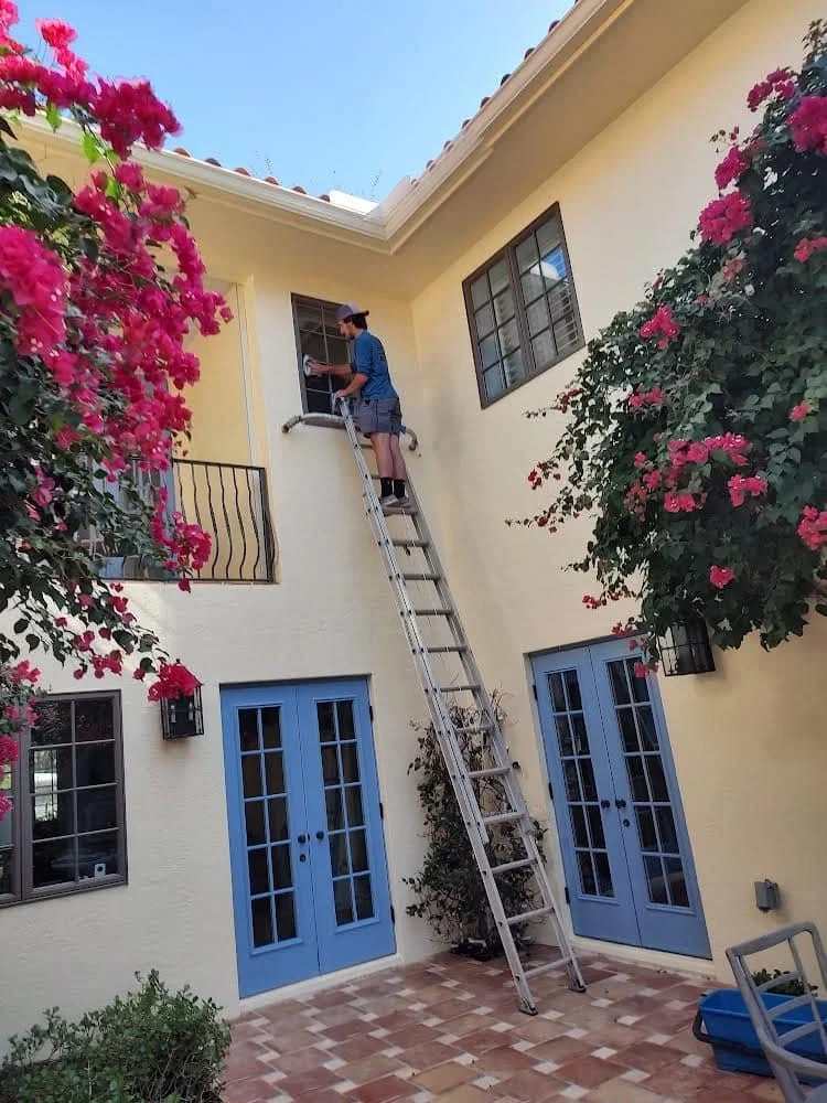 Sarasota Winter Window Care: Cold Weather Cleaning and Maintenance