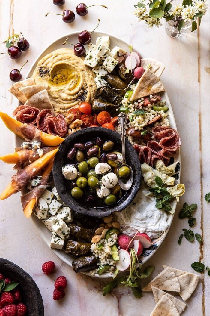 No-Fuss-Farmers-Market-Mezze-Platter-1-700x1050.jpg