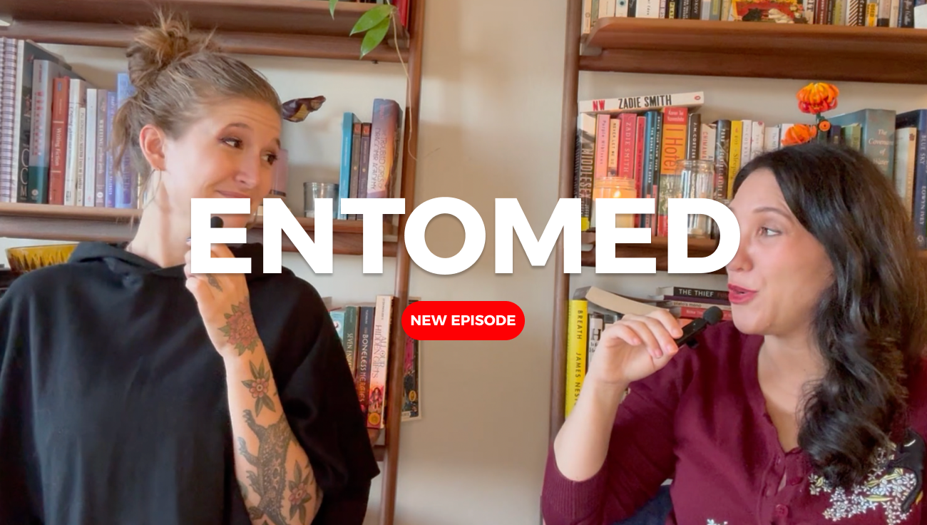 Ep2. - Haunted Houses &amp; Other Horror Reads