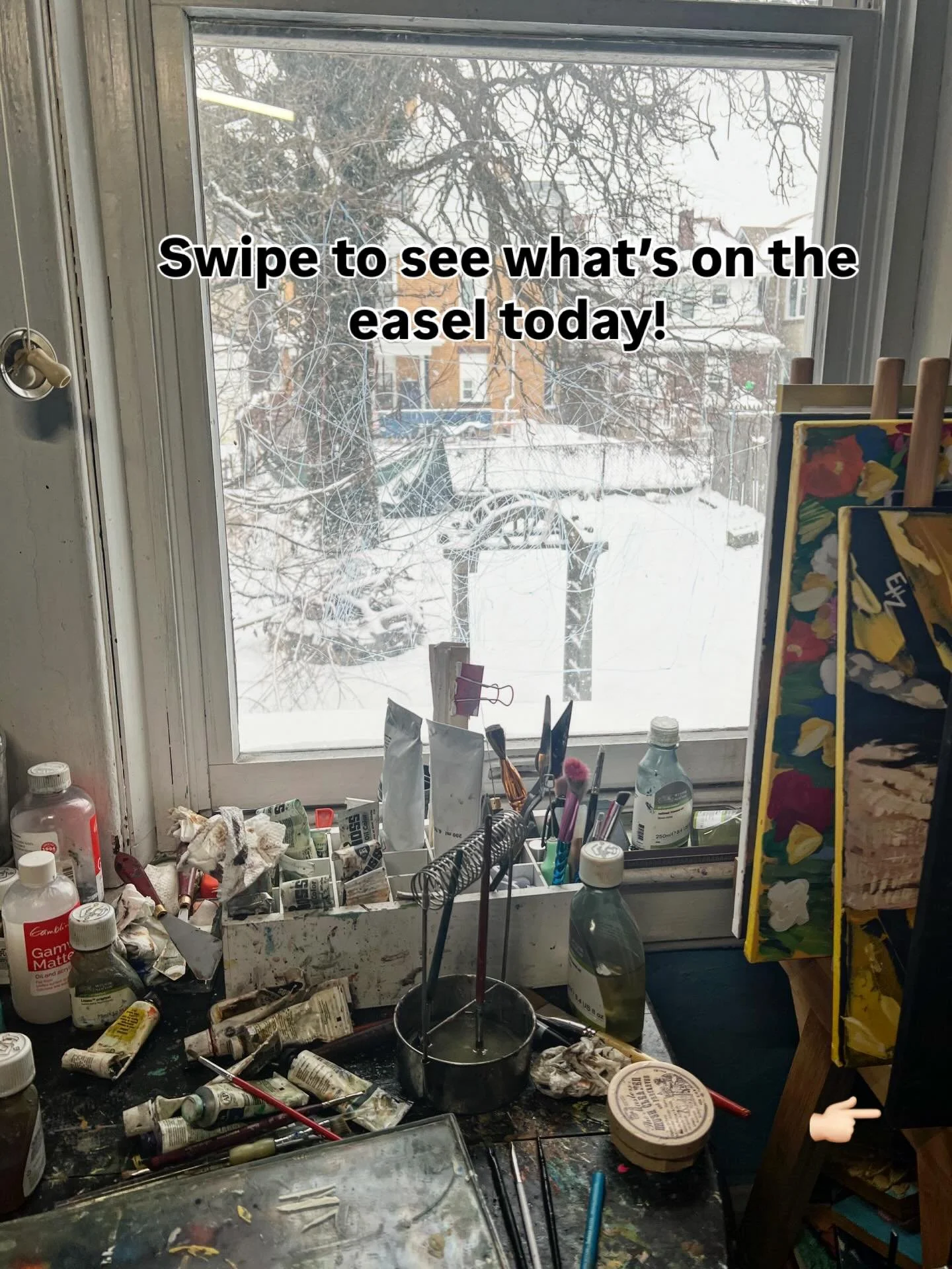 Snow day studio day! I just love getting cozy on a day you know you couldn&rsquo;t go anywhere if you tried. And what better excuse to lock myself in my studio for a day! 
❄️
Please be safe everyone dealing with extreme weather, here in the &lsquo;Bu