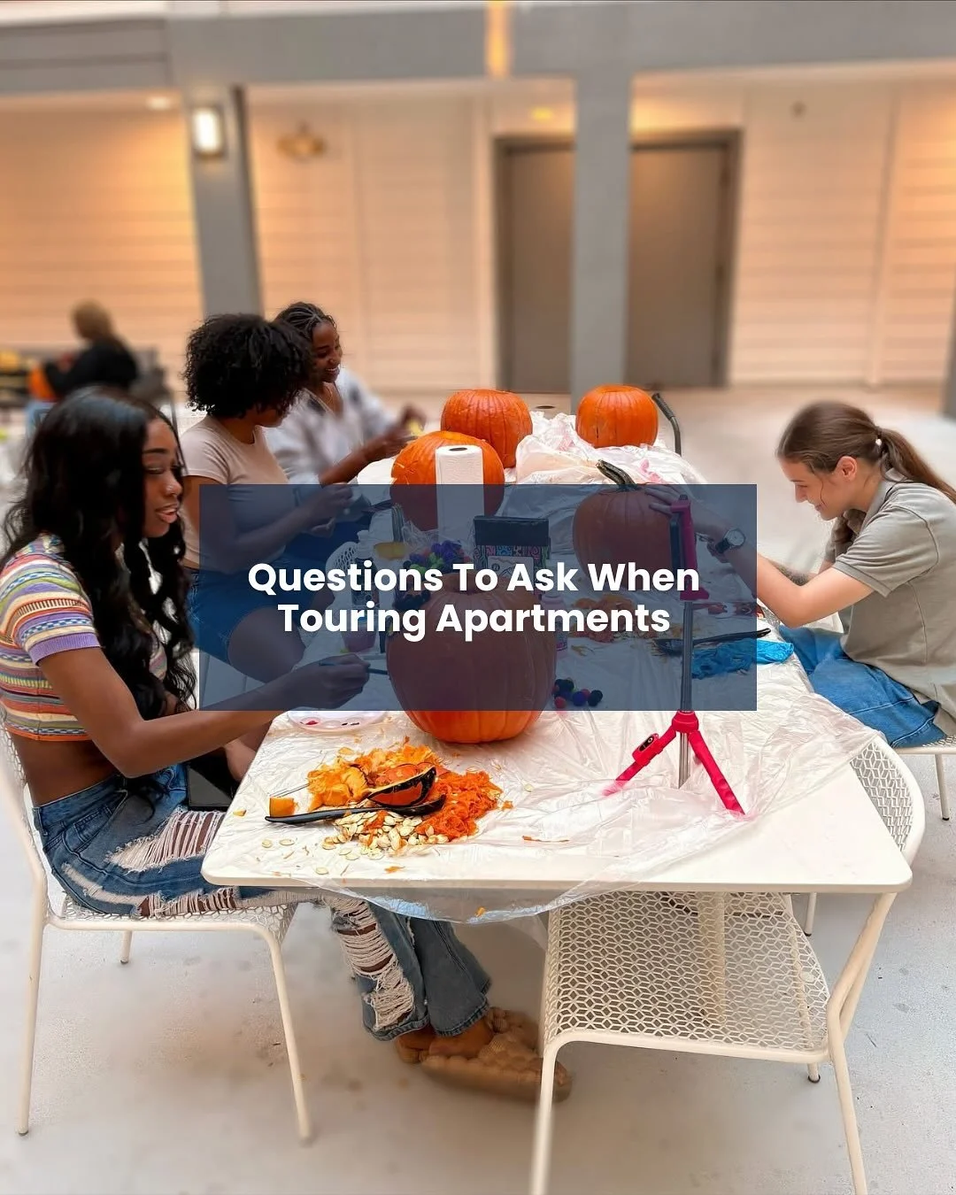 Touring apartments like&hellip; is this the one? 🏠 Here are some key questions to ask when touring an apartment. Don&rsquo;t miss these tips before you sign!
&nbsp;
Don&rsquo;t forget to ask these questions before signing your lease!