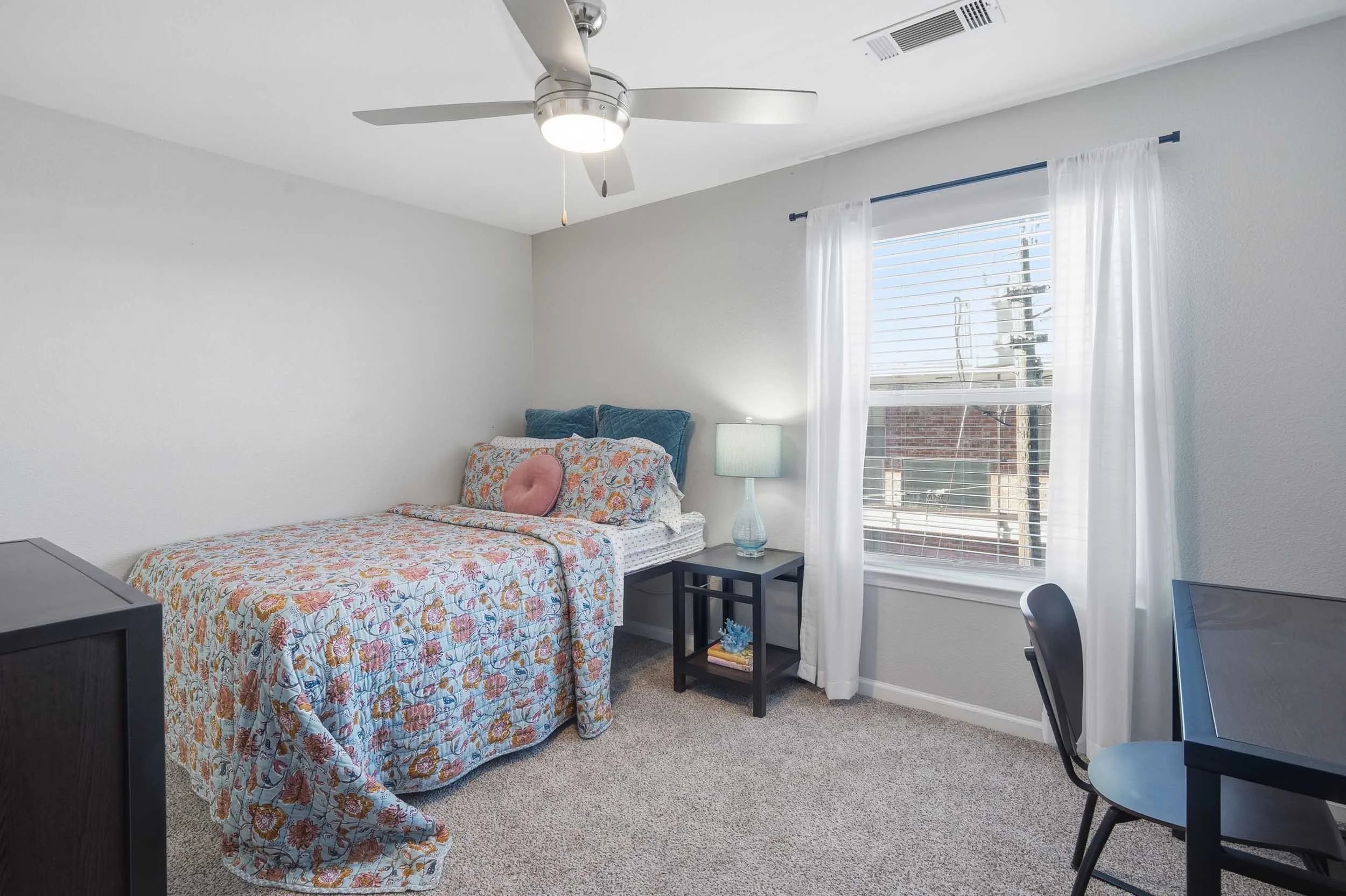 Arc225 | Student Apartments near LSU | Bedroom
