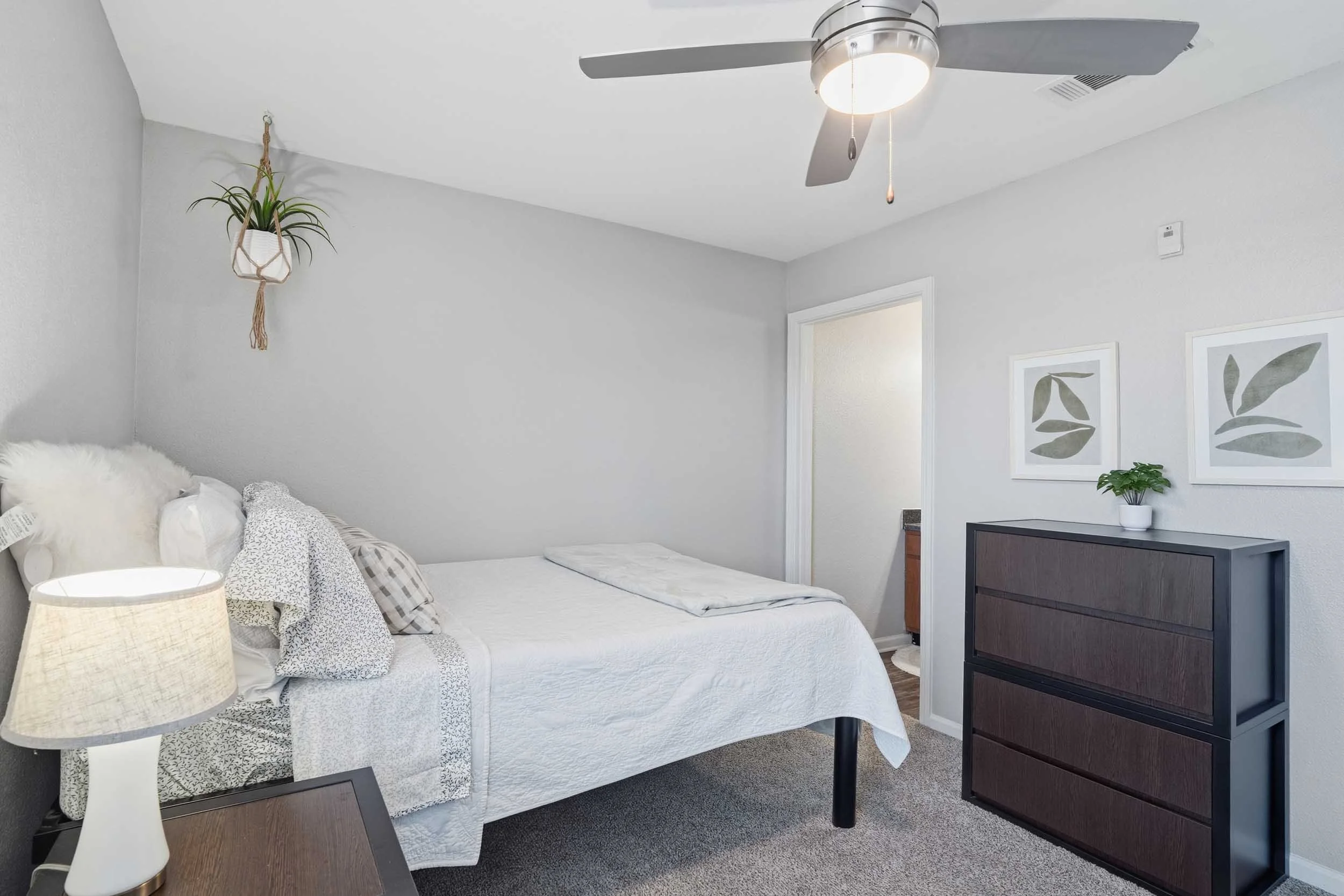 Arc225 | Student Apartments near LSU | Bedroom