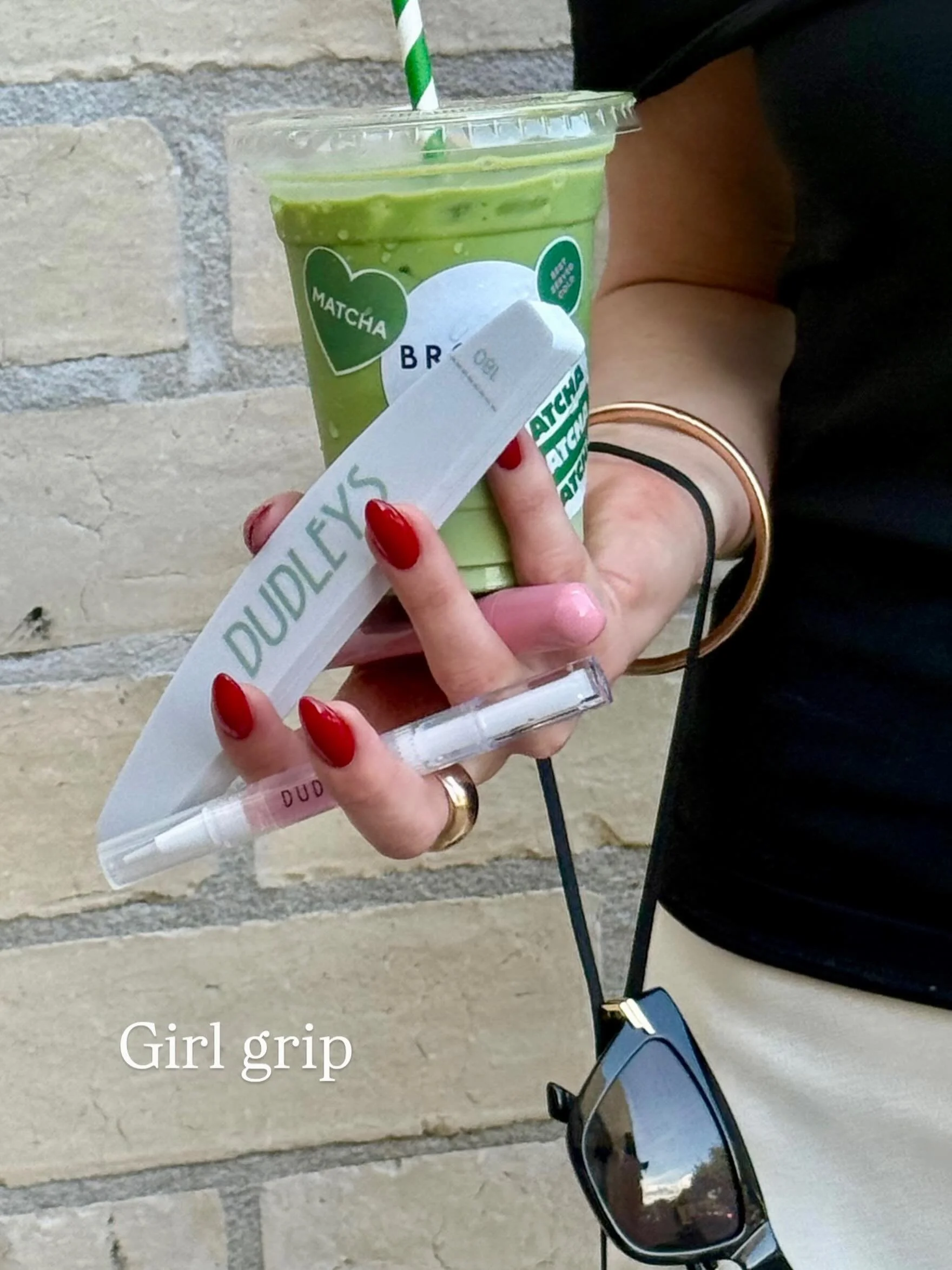 Just the essentials 💅🏼