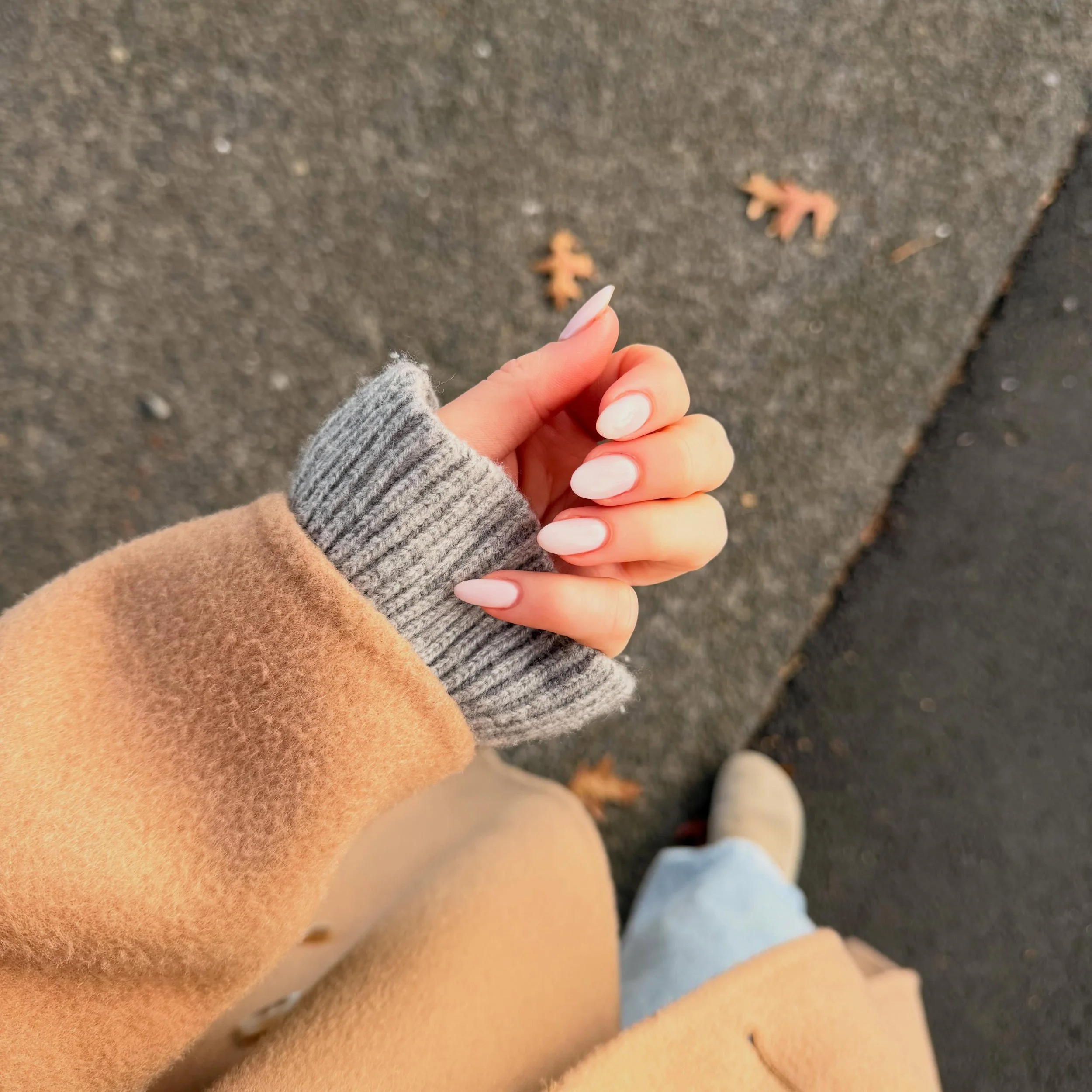 Our forever autumn favourite 🍂🤍 @opi Let&rsquo;s Be Friends by Hello Kitty - the perfect soft pink 🩷🤍