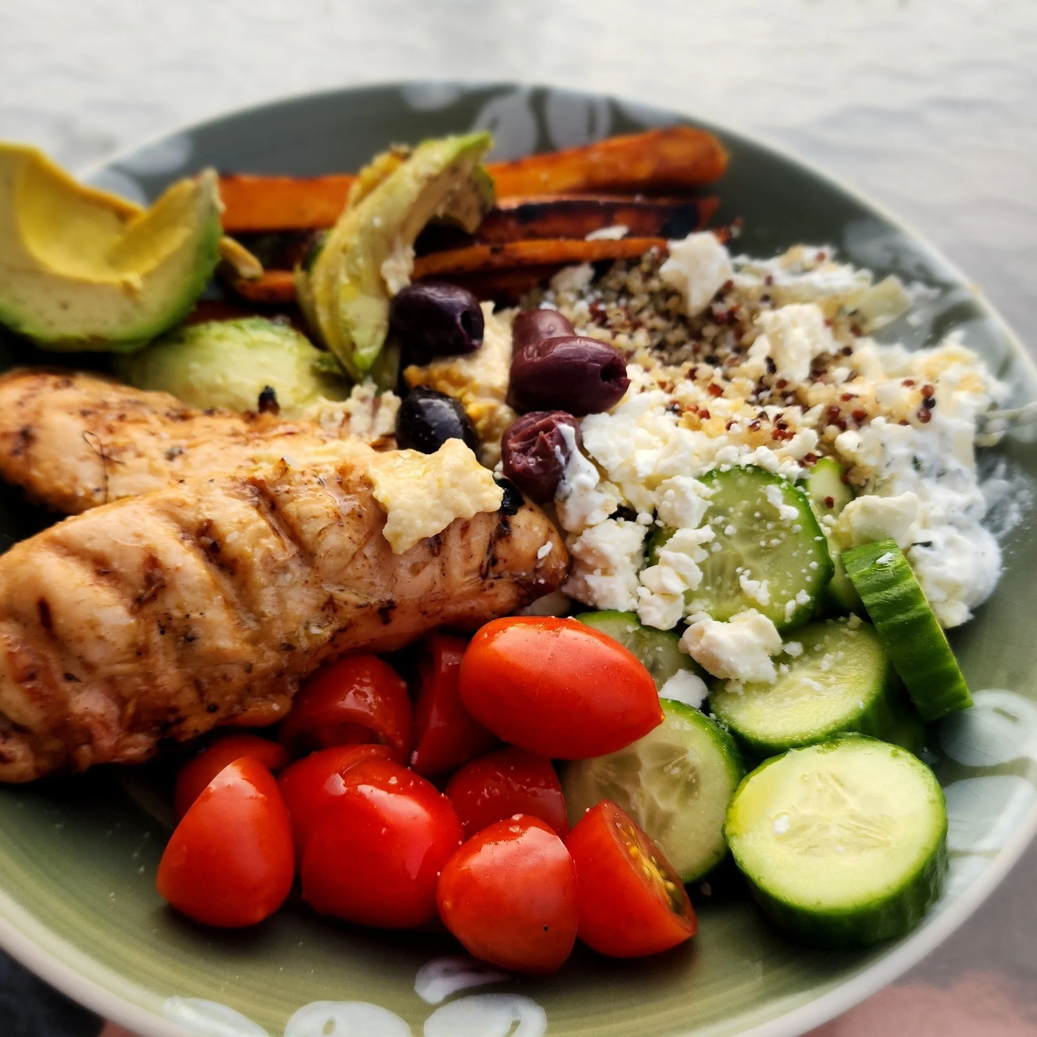 Soak up all the fresh flavors of summer! Let me take lunch with friends or a dinner party off your hands. With Erin's Errands, you'll feel like a guest in your own kitchen!

Book me here: https://erinserrands.com/appointments