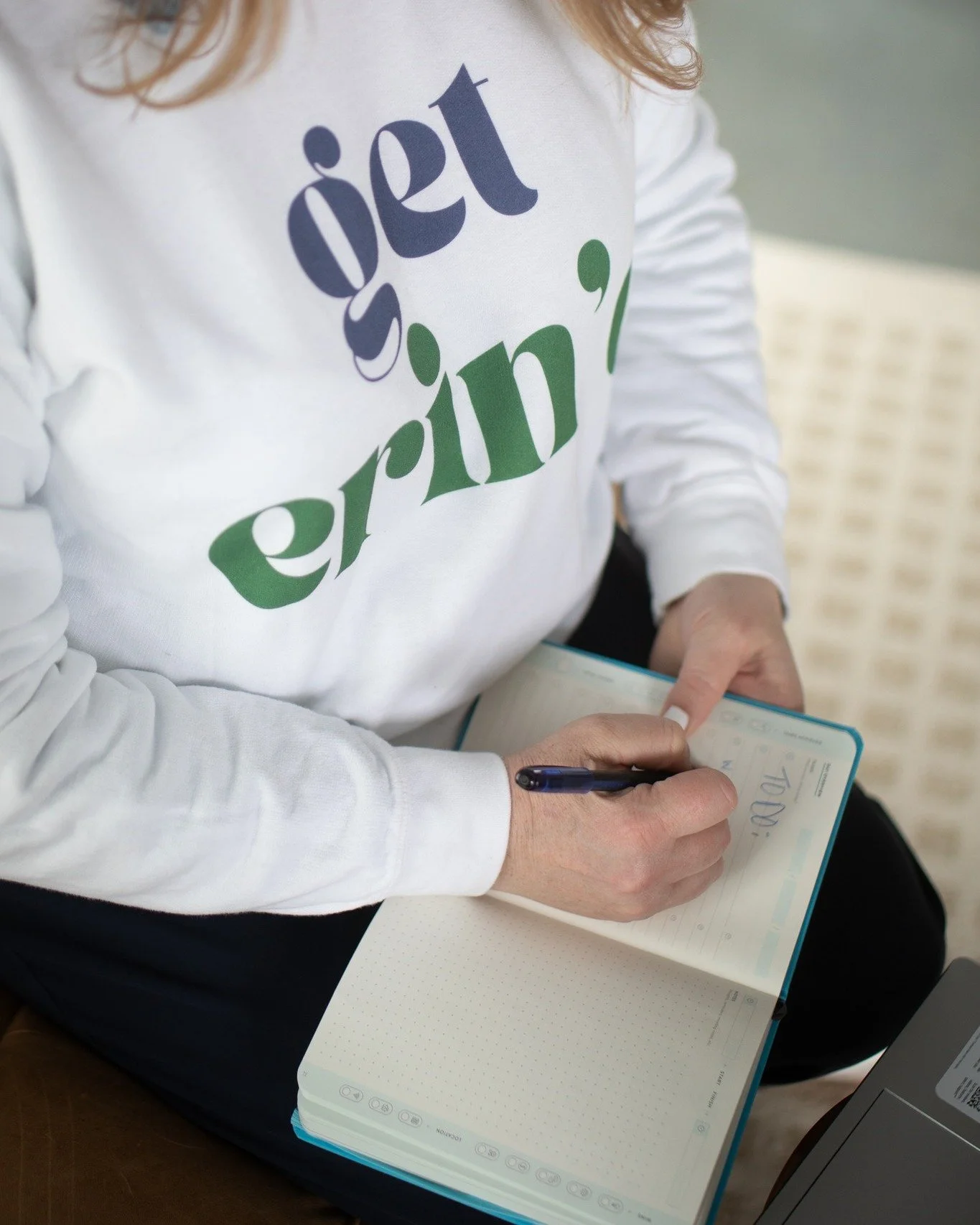 The end of summer is approaching fast! Before we head into a new season, I'd love to help you create a budget that works for you and your family. Confidential, accommodating, and efficient planning is all just a click away.

Book me here: https://eri