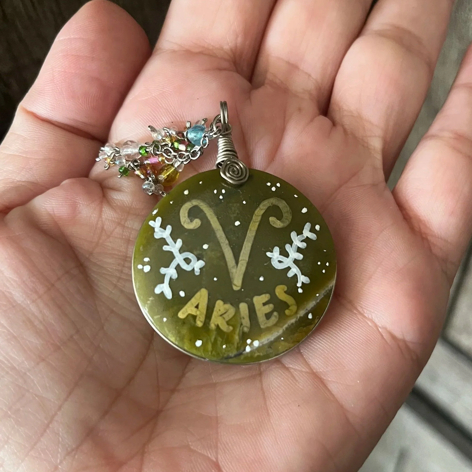 Aries Serpentine Magnet