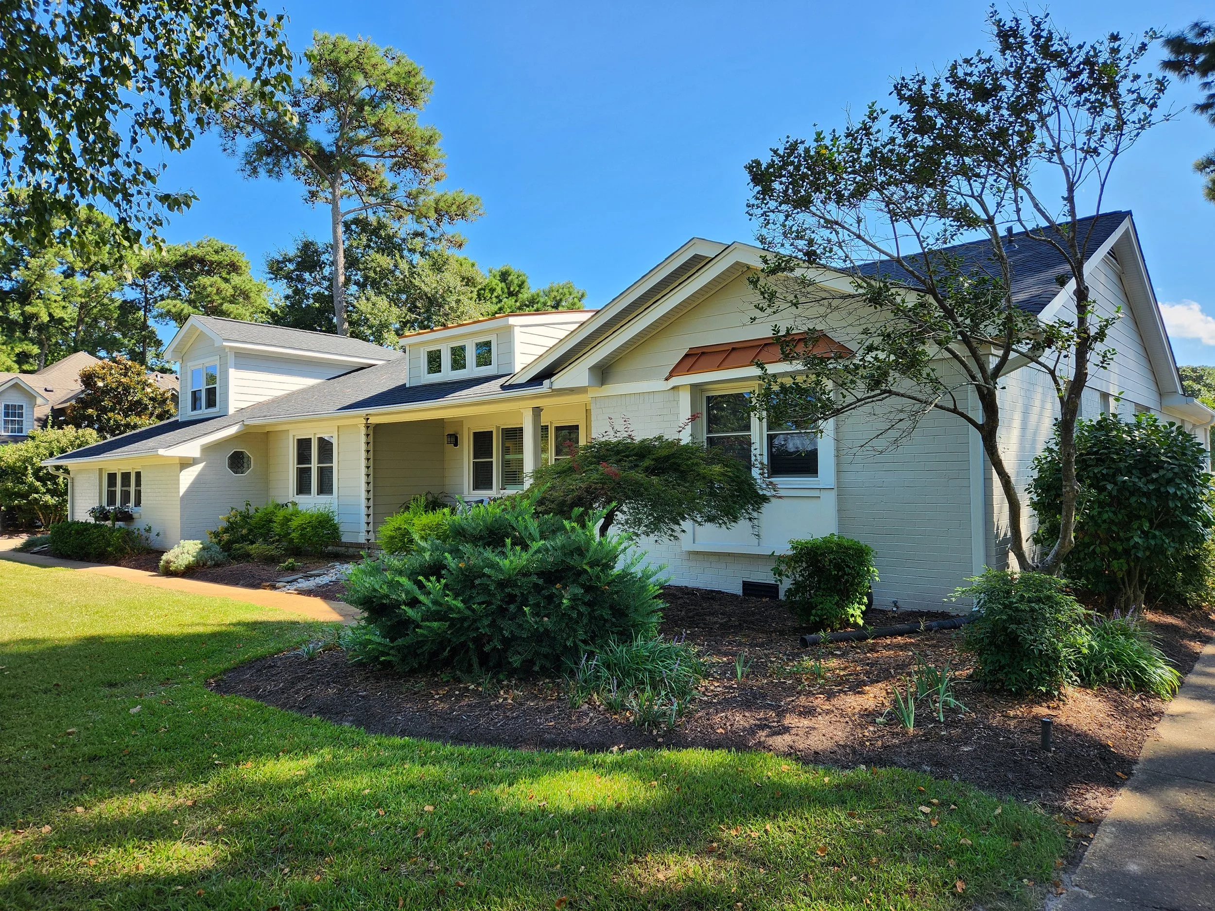 16 COOL3 FRONT EXTERIOR.jpg