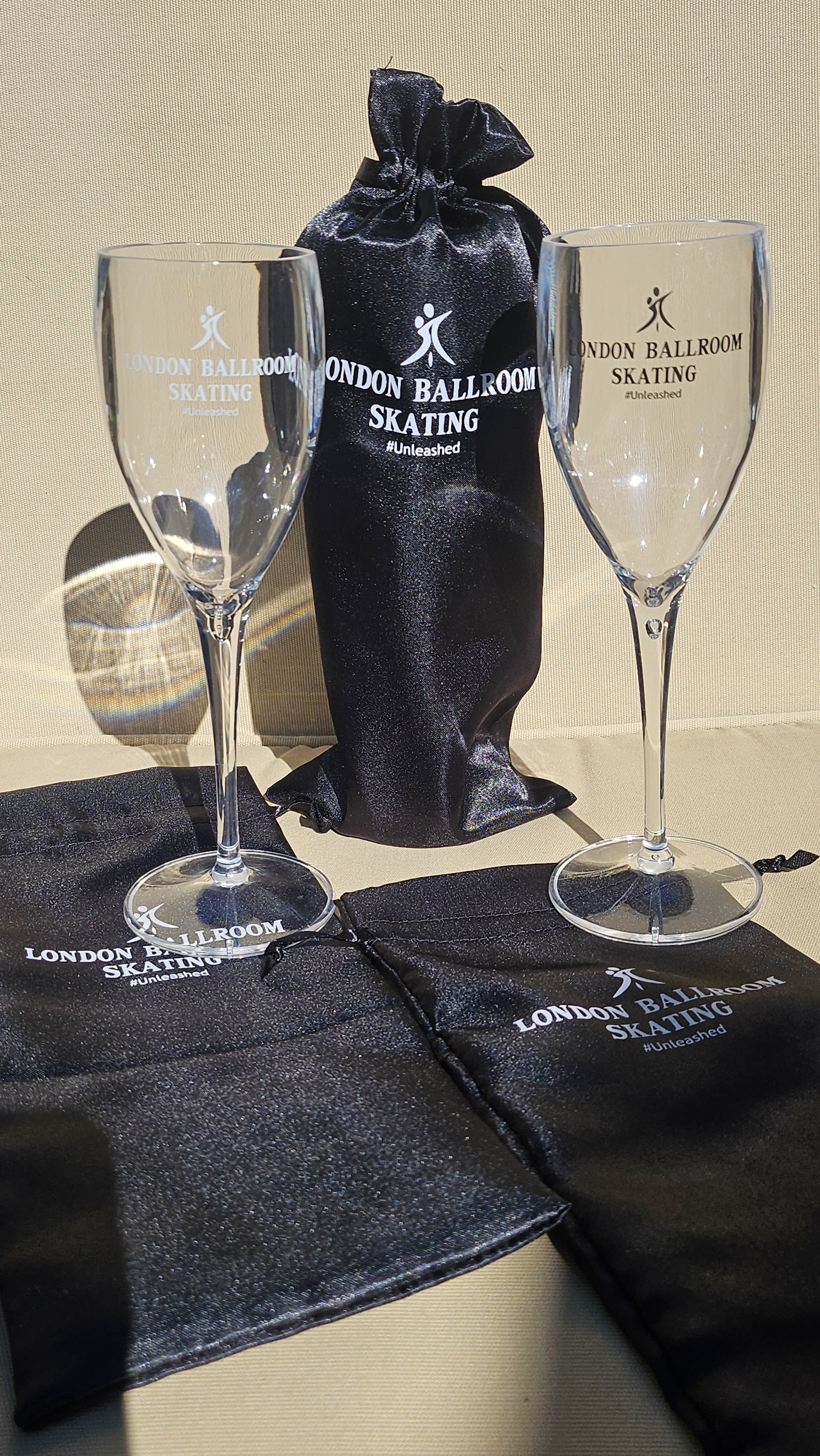Champagne flutes (Unbreakable) - White