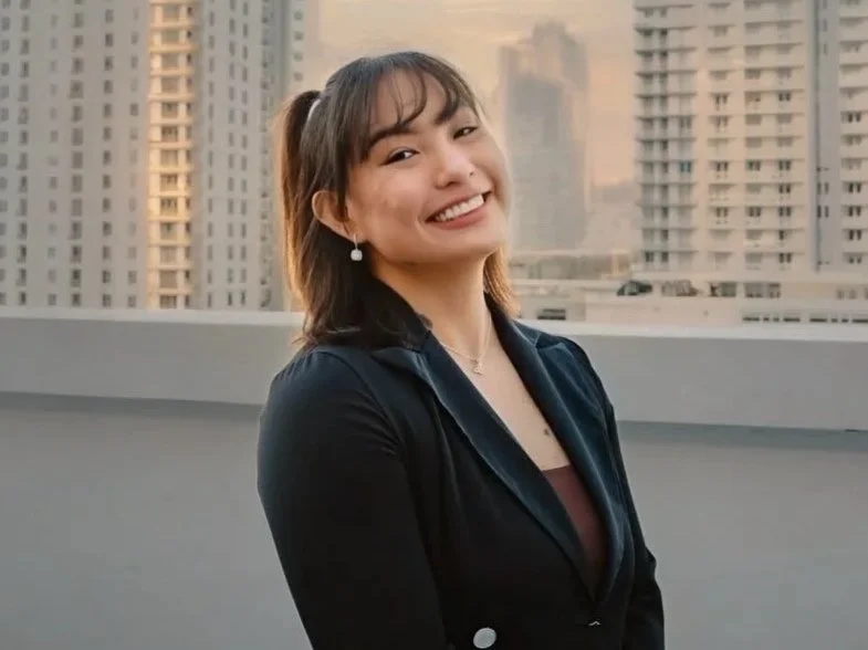 Jenny Dadacay, executive assistant at The Elliot Legal Group, PA, A summa cum laude graduate from the University of Florida