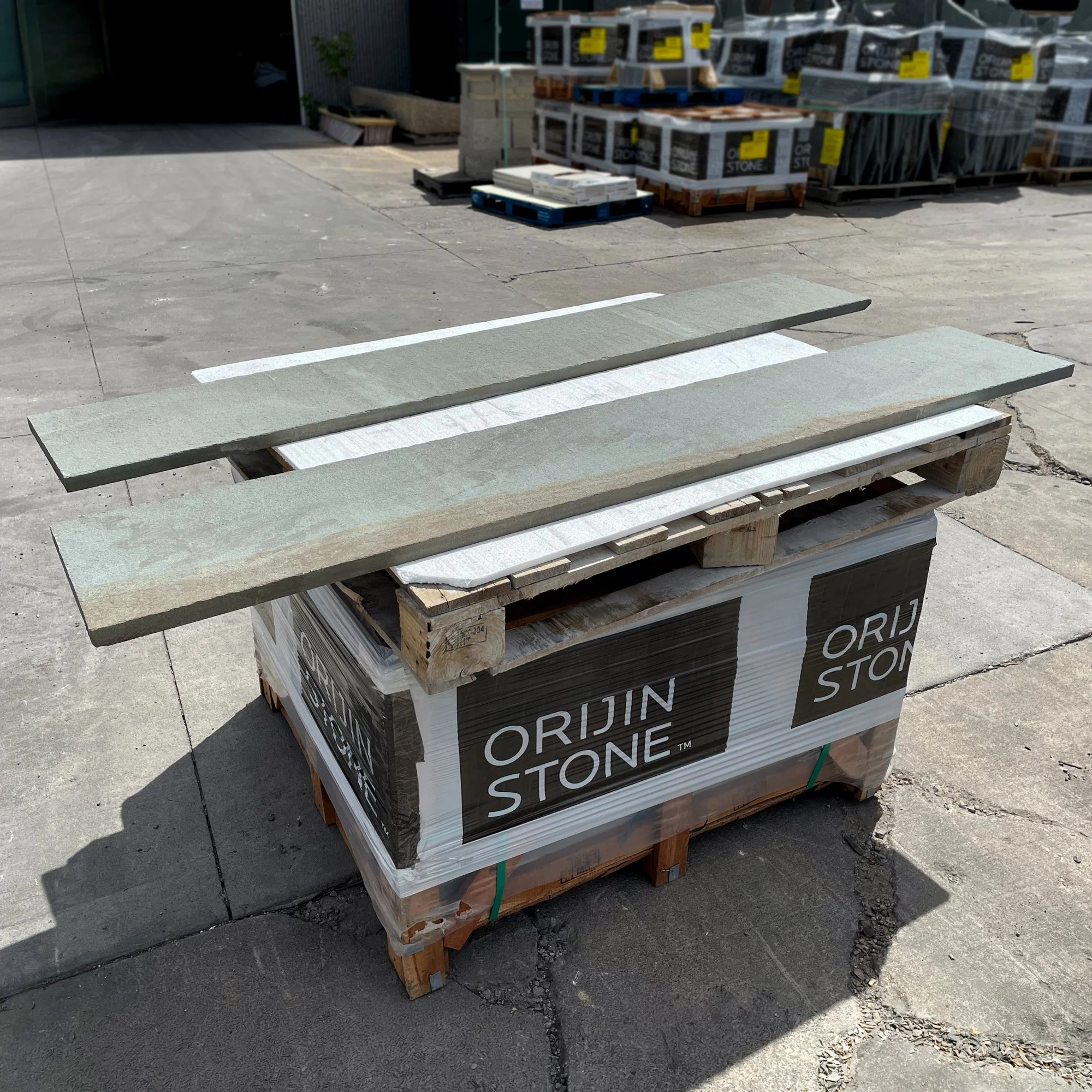 OFMM260625-3_Front.jpg