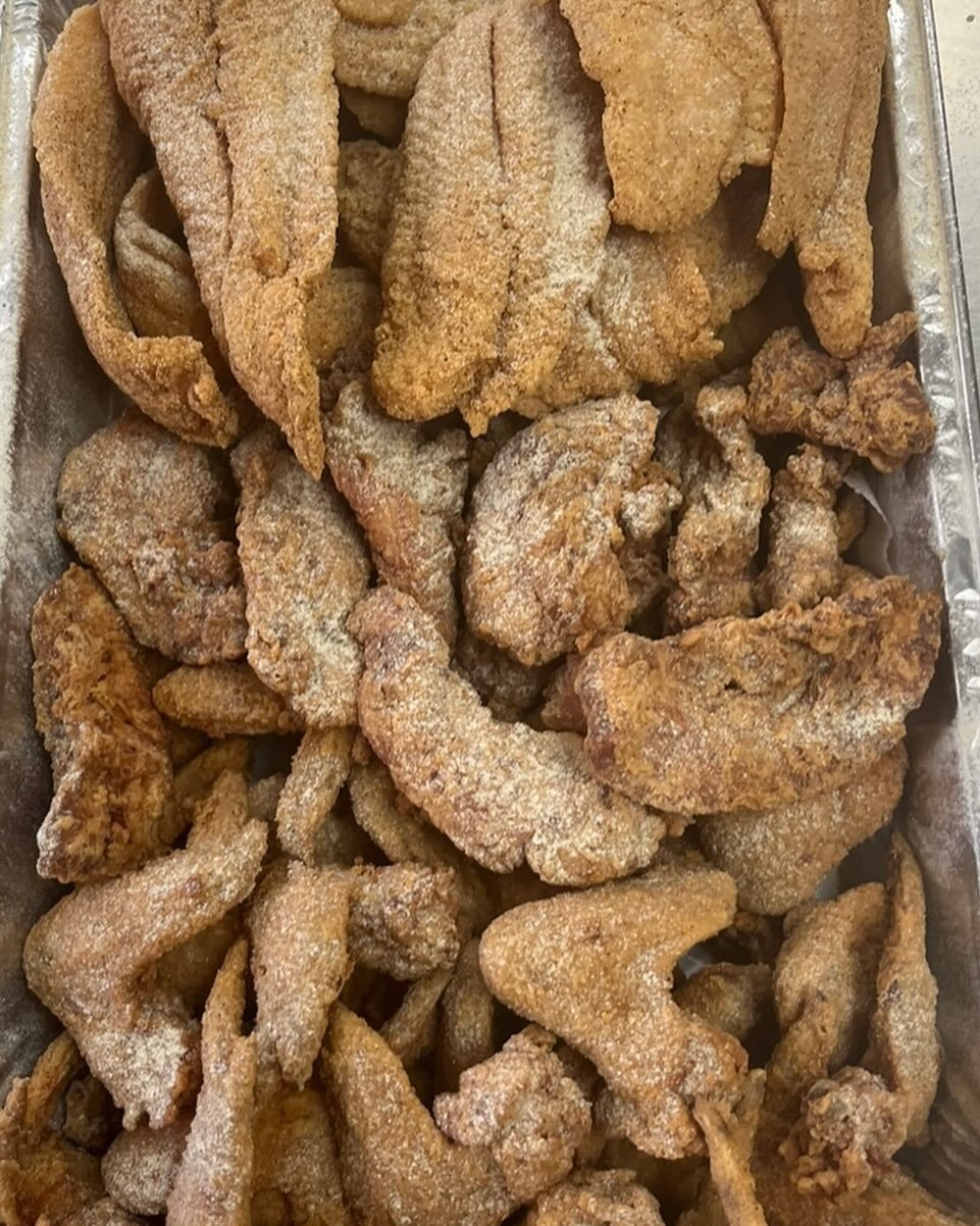 12 wings 6whiting with fries 32.99 or 8 tenders 6whiting fish with fries 32.99 #jammin #fish #andchicken #nfl #gamedayspecials #baltimore #bowiecomingsoon