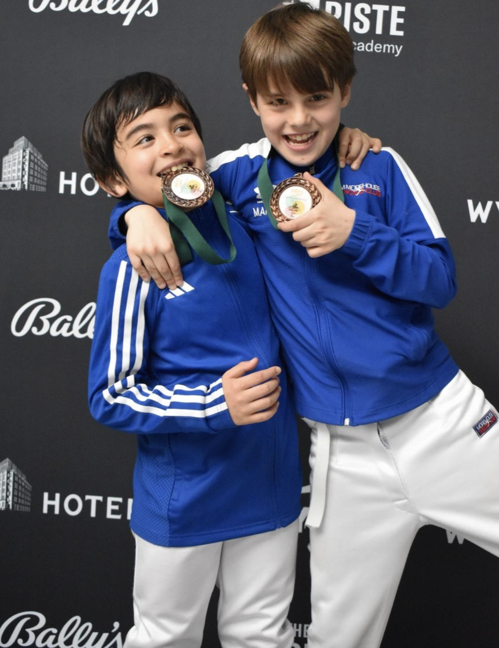 Ken, Lorenzo Medal Buckie.png